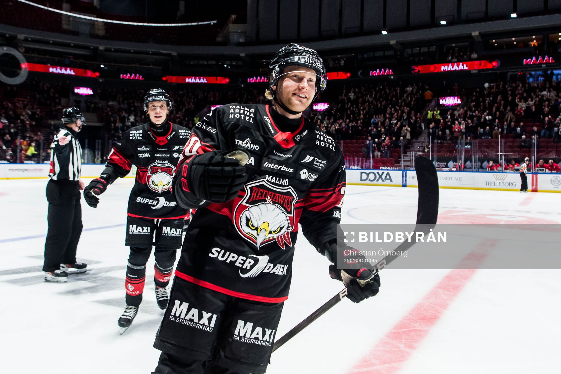 Malmö Redhawks Thomas Berg Paulsen jublar