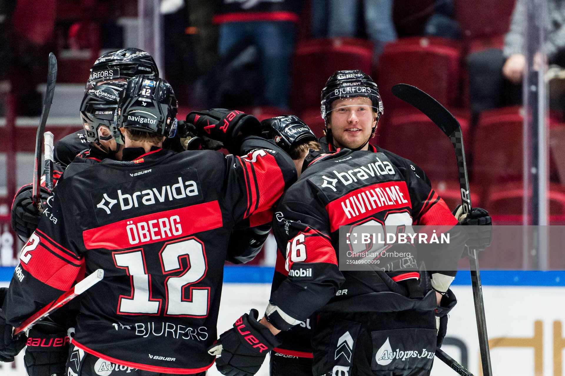 Malmö Redhawks Thomas Berg Paulsen jublar
