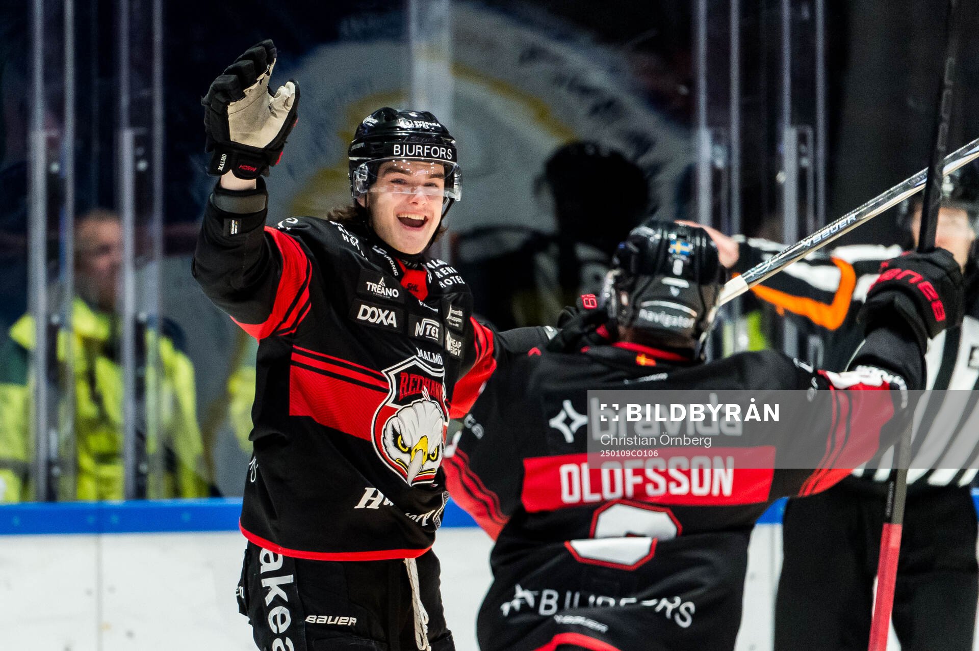 Malmö Redhawks Dominik Badinka jublar