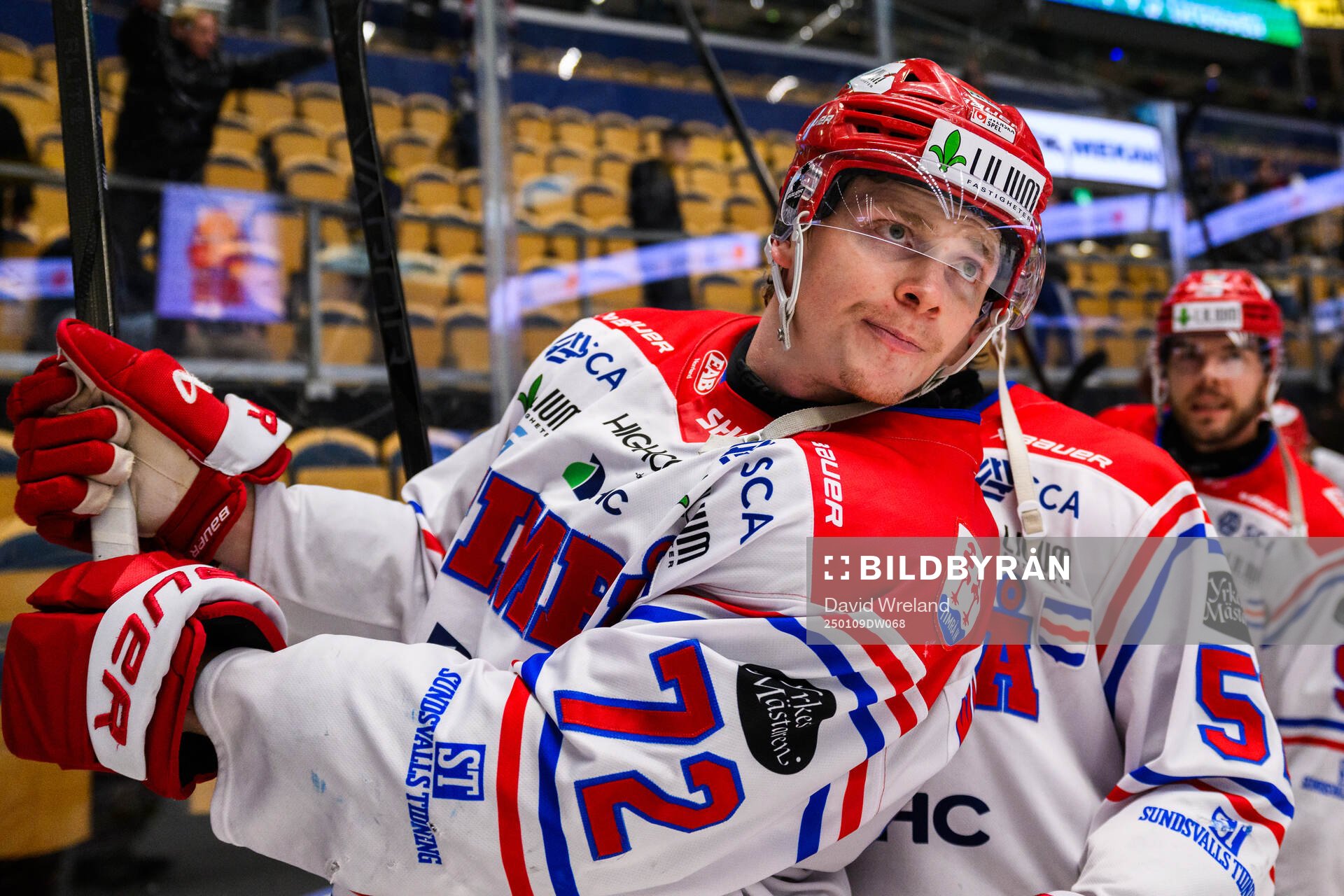 Timrås Erik Walli Walterholm  jublar