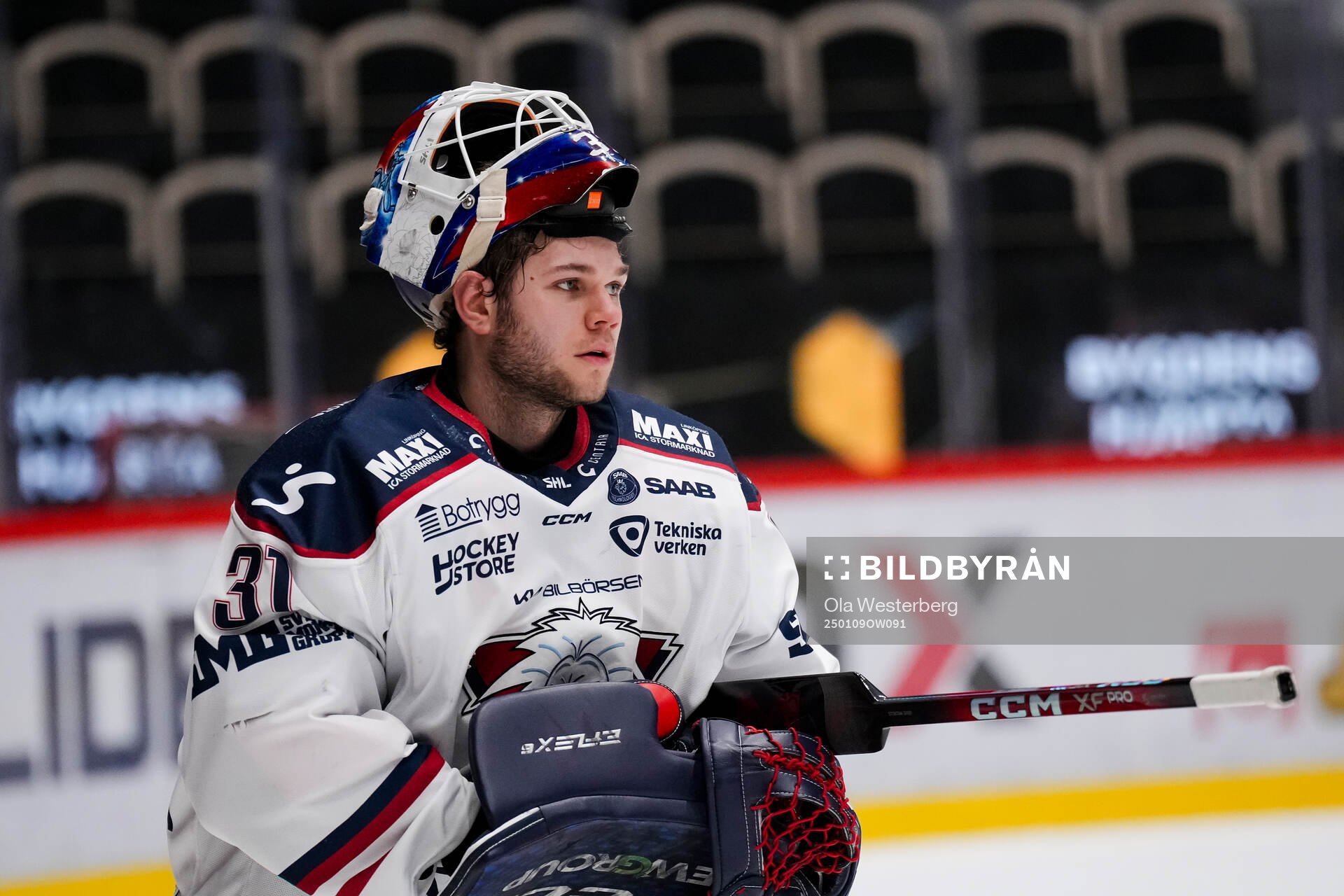 Linköpings målvakt Jesper Myrenberg jublar