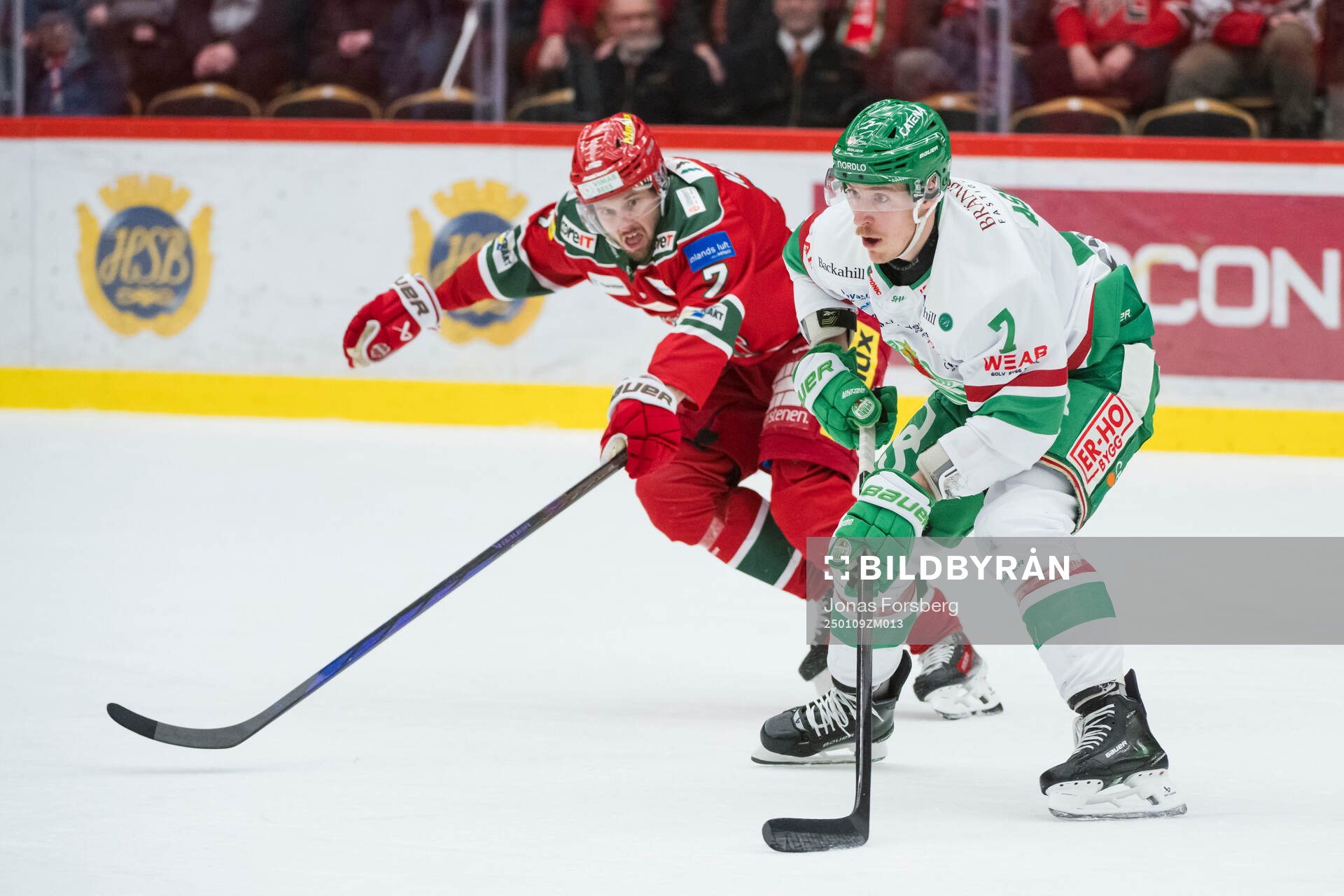 Rögles Carter Ashton  och Modos Pontus Näsén