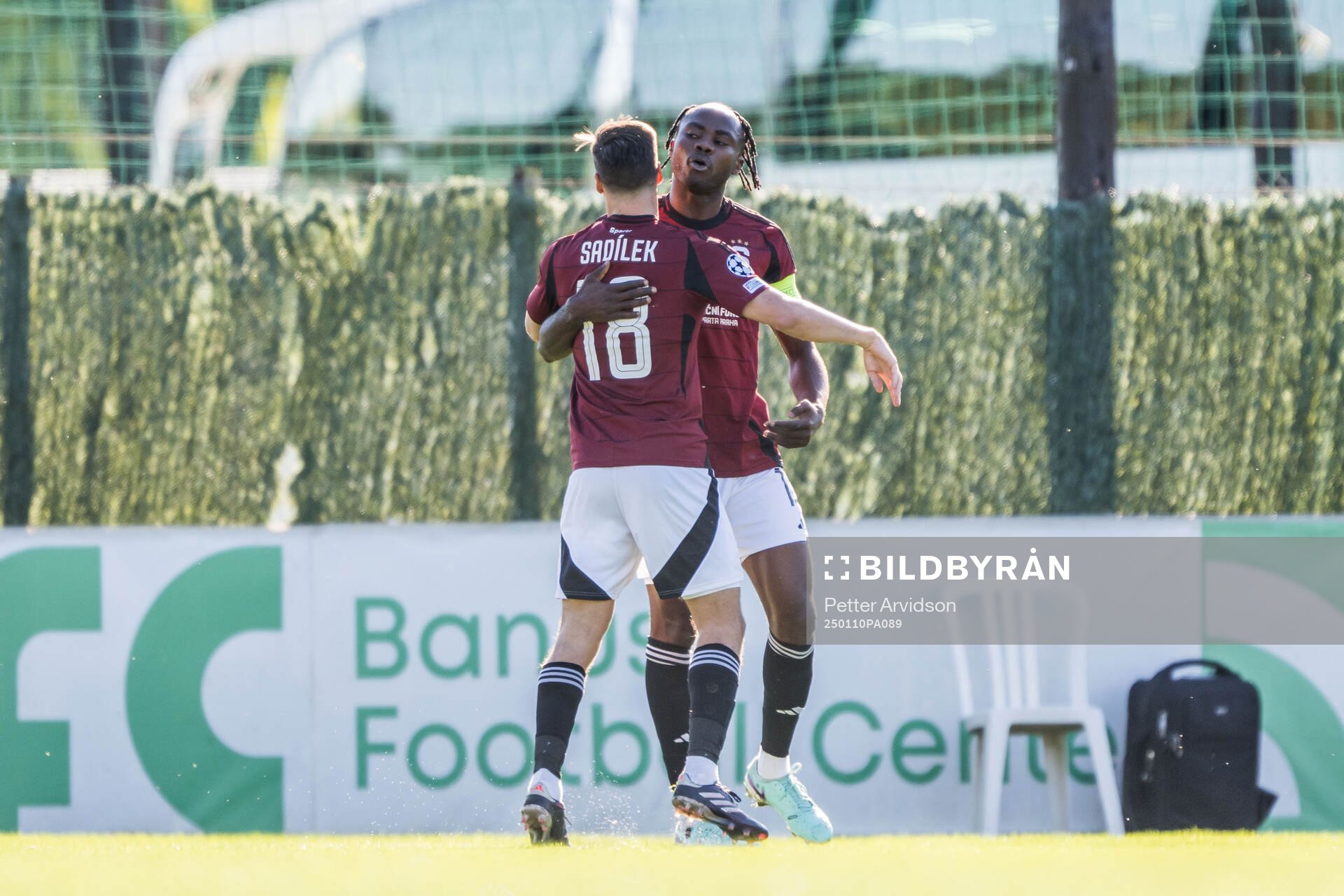 Emmanuel Uchenna of Sparta Prag celebrates