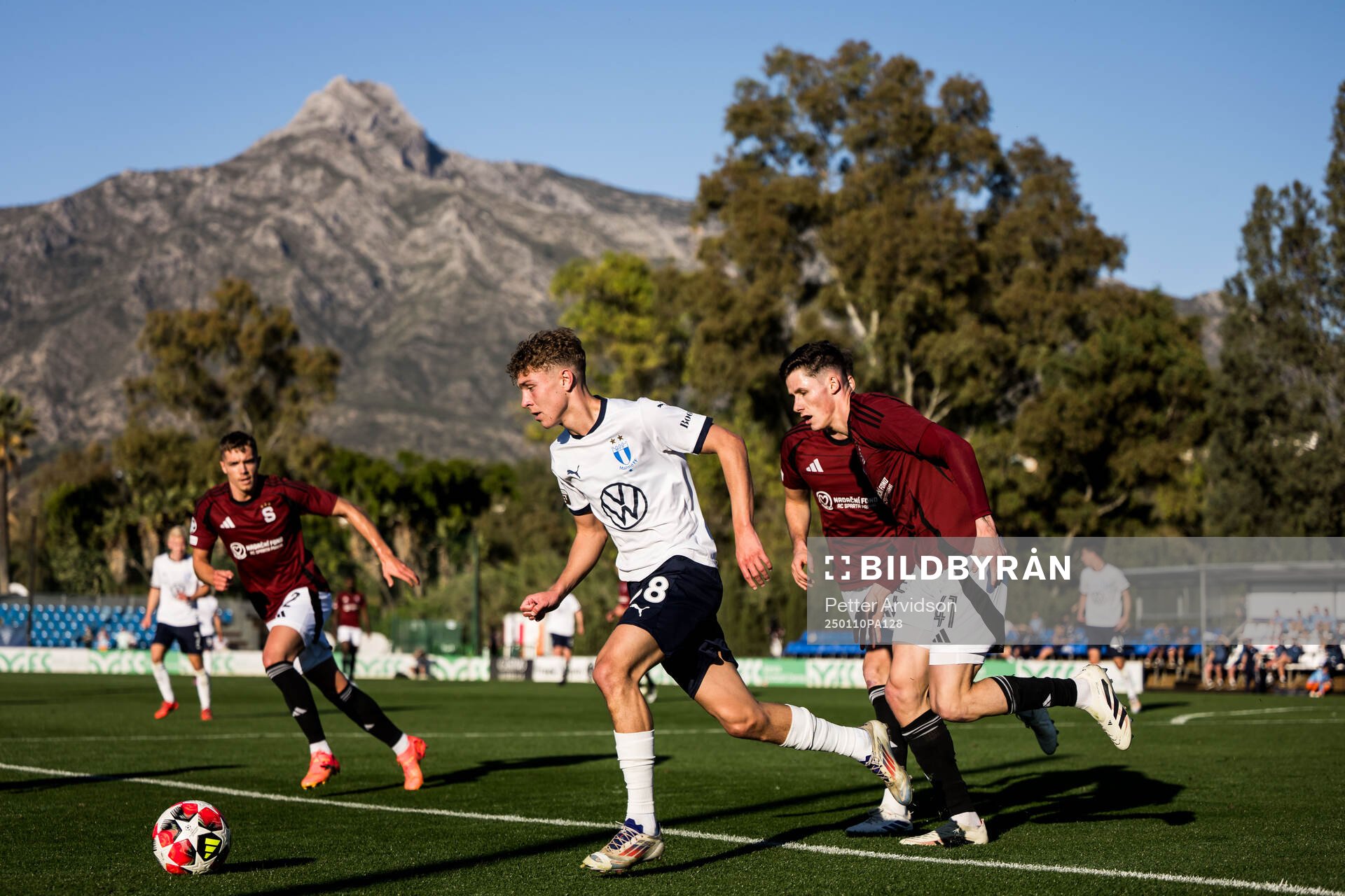 Hugo Bolin of Malmö FF and Martin Vitik of Sparta Prag