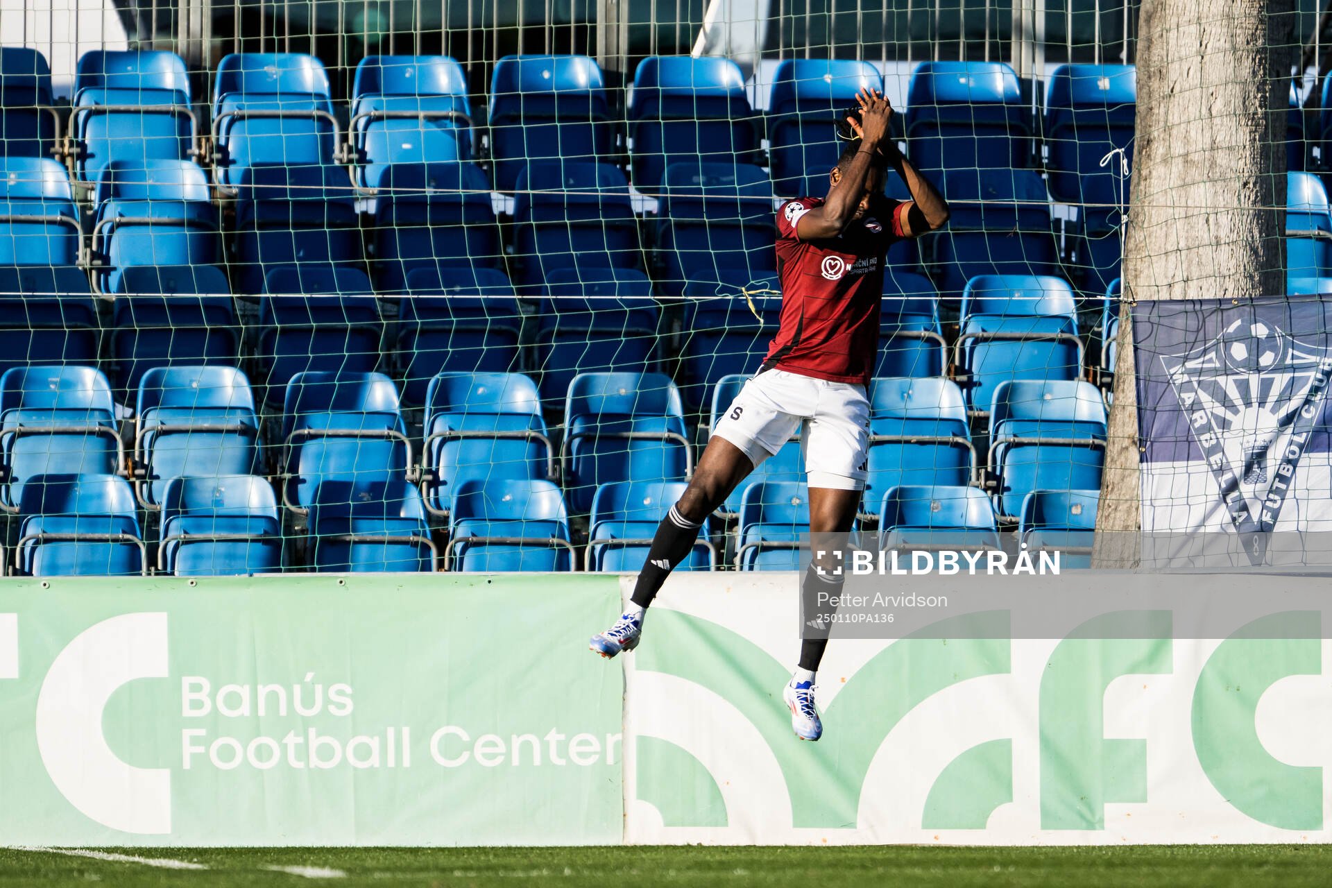 Victor Olatunji of Sparta Prag celebrates