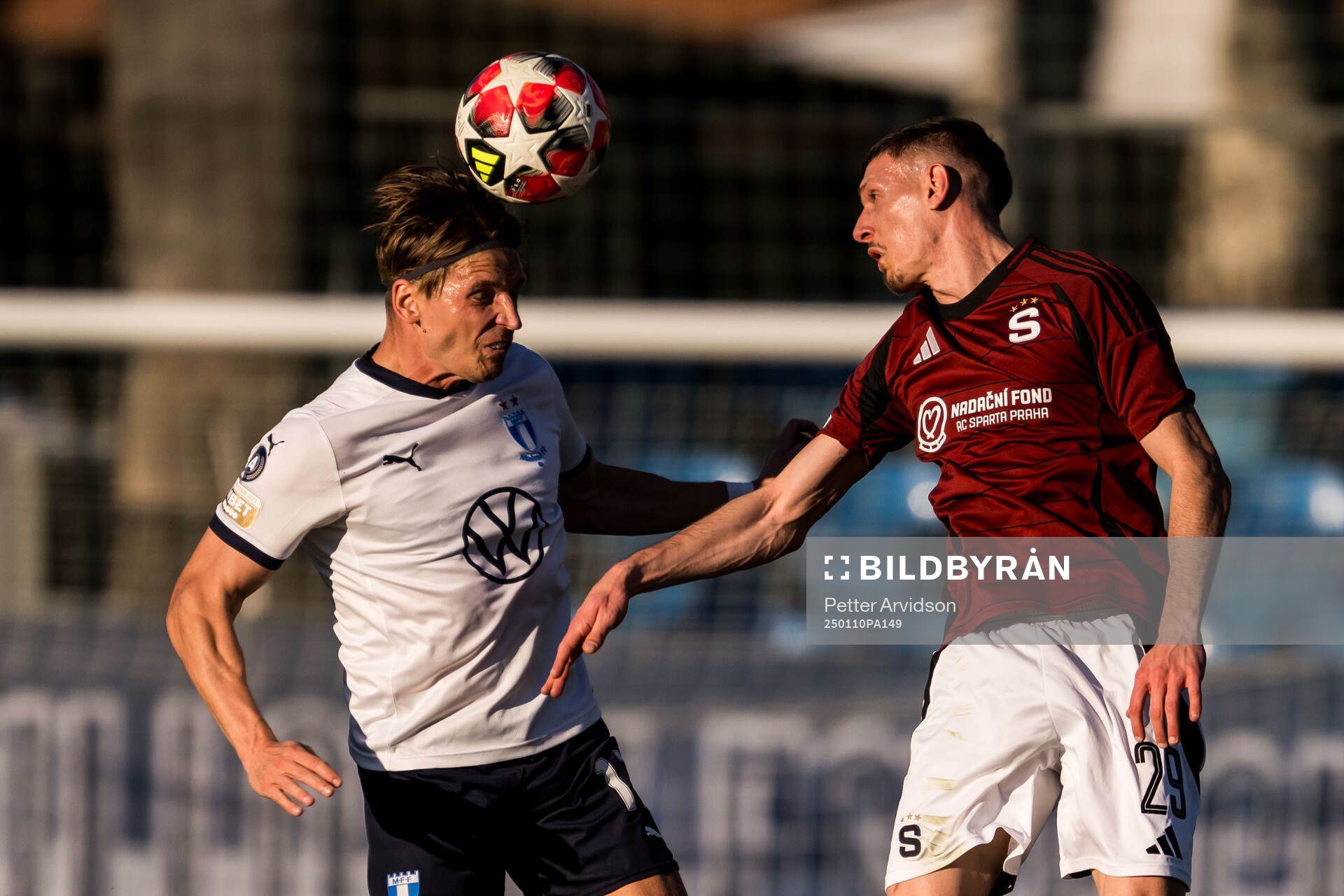 Jens Stryger Larsen of Malmö FF and Ermal Krasniqi of