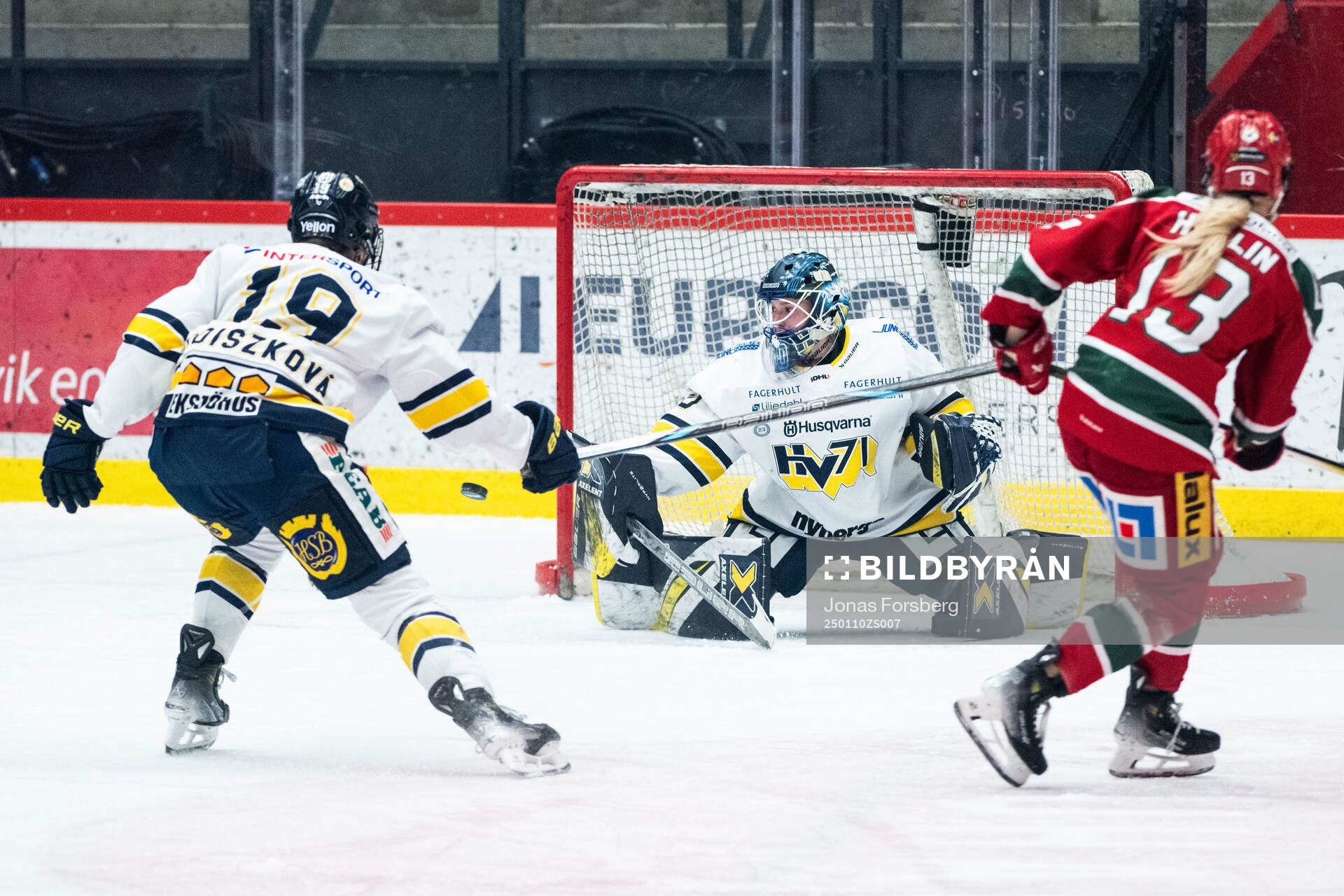 HV71s målvakt Viktorie Svejdova