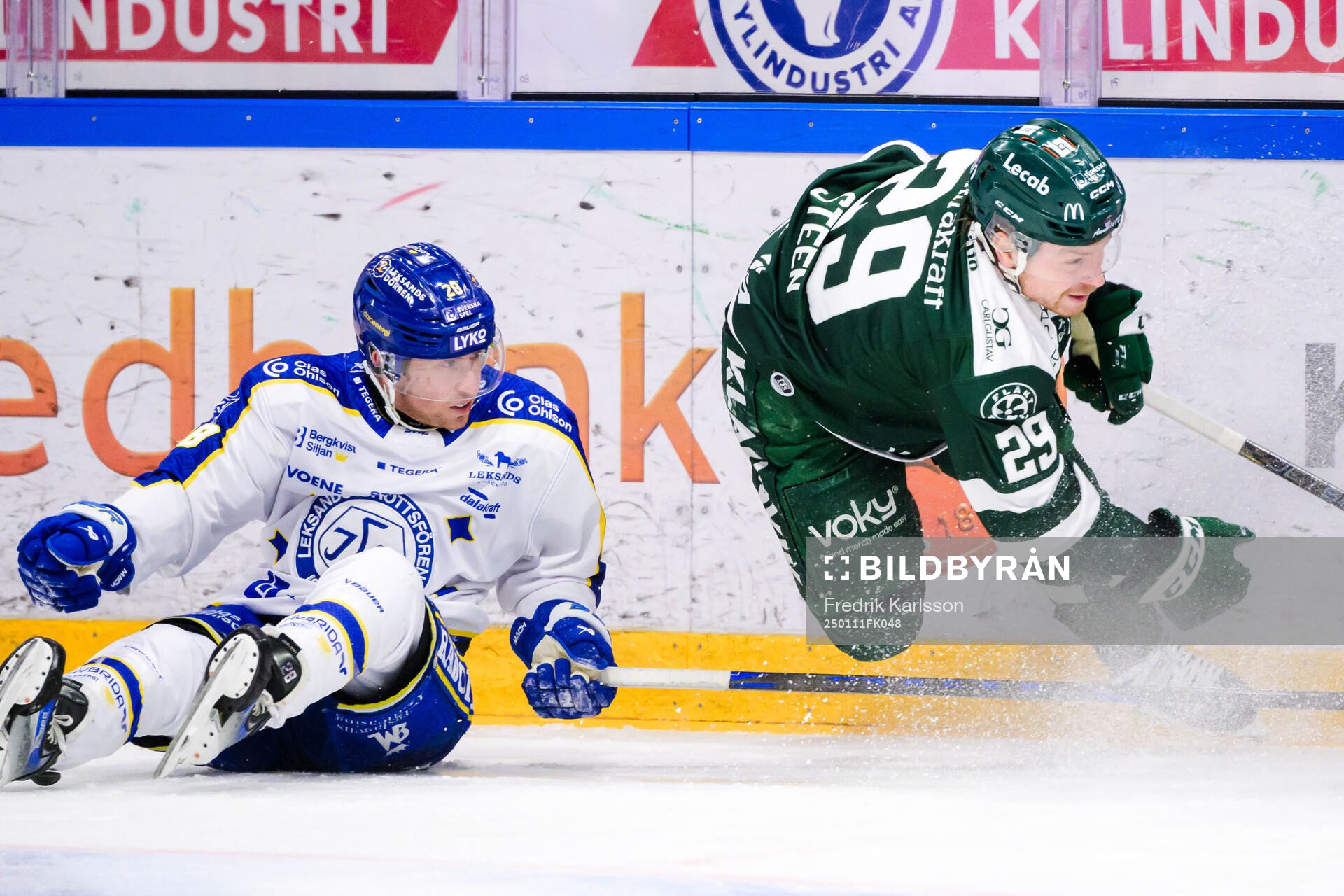 Leksands Justin Glenn Kloos och Färjestads Oskar Steen