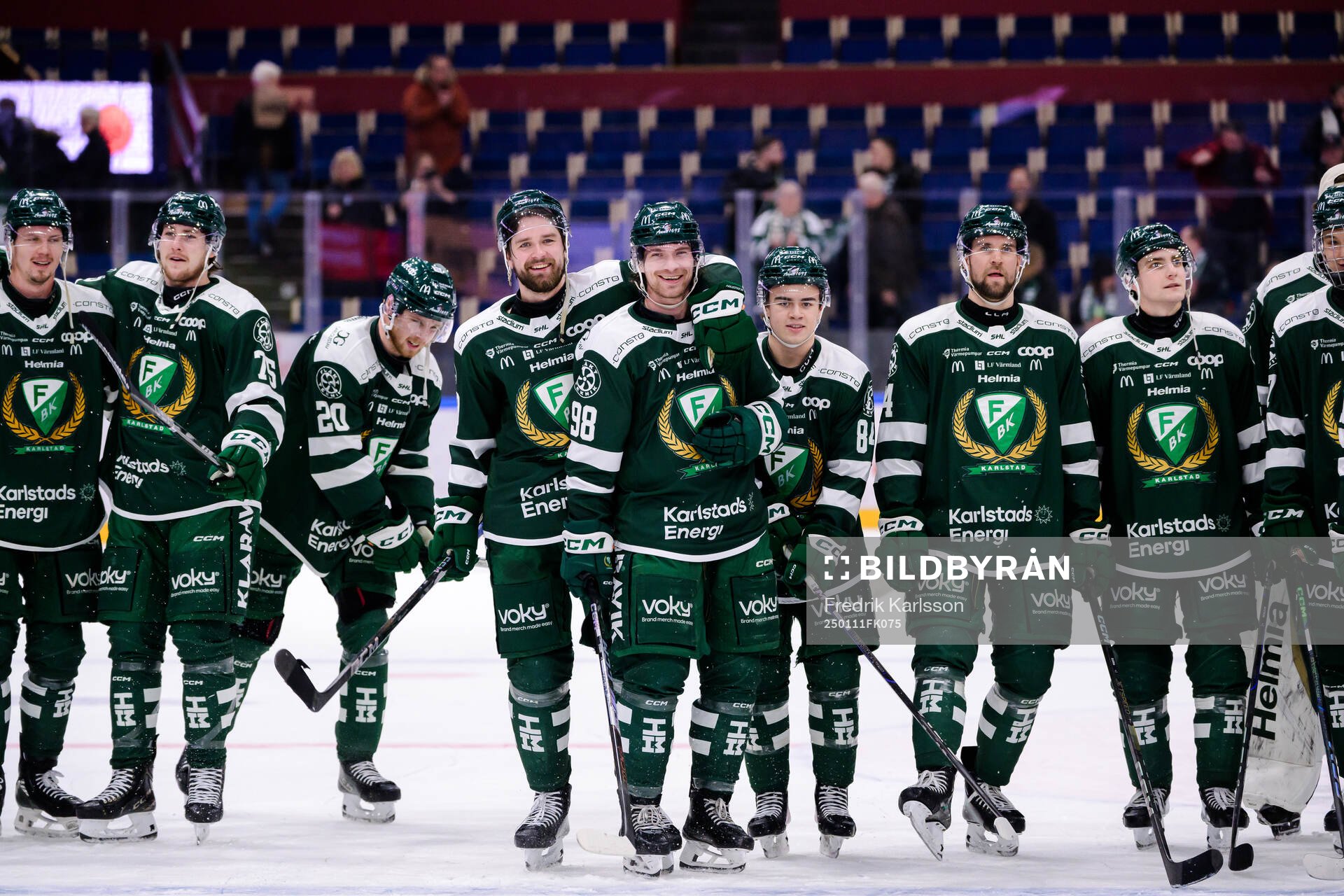 Färjestads spelare jublar