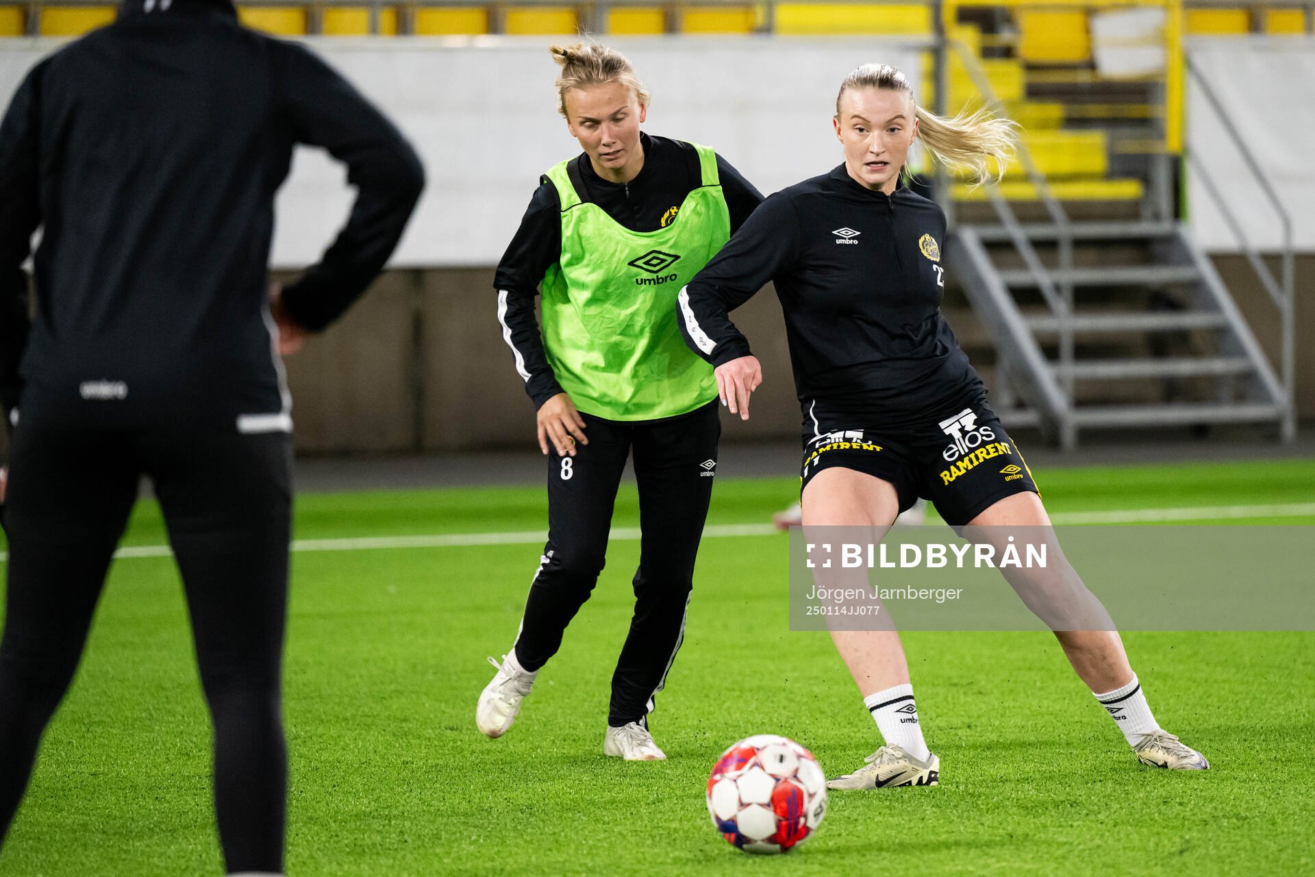 Linn Sångberg och Frida Elofsson