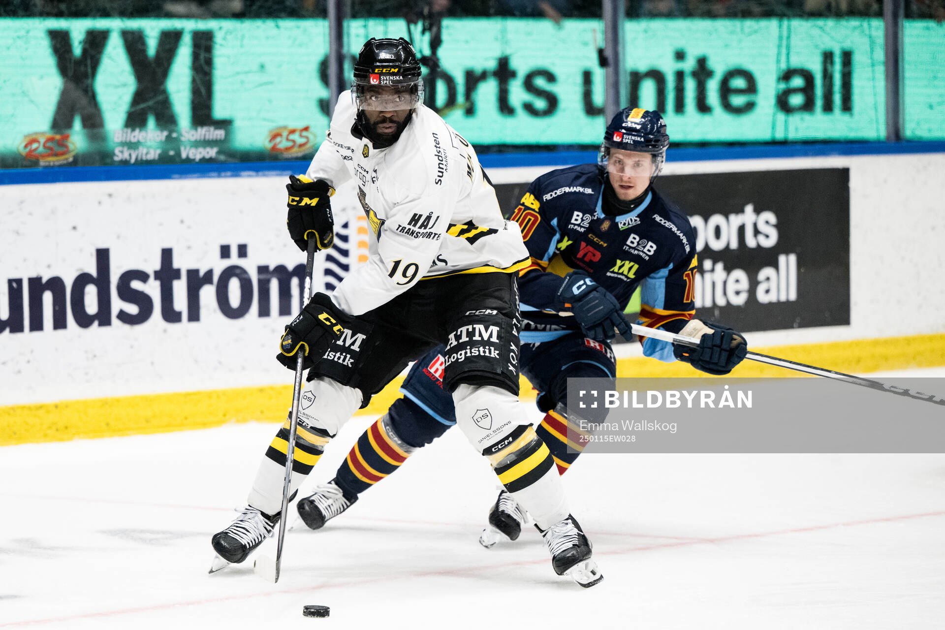 AIKs Daniel Muzito Bagenda och Djurgårdens Jakob Ragnarsson