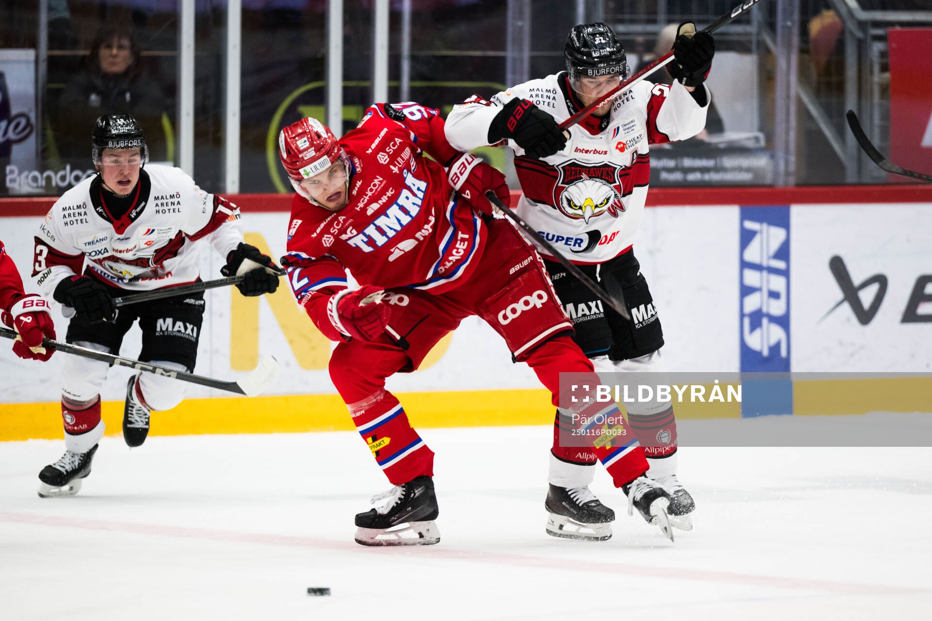 Timrås Magnus Pääjärvi och Malmö Redhawks Henrik