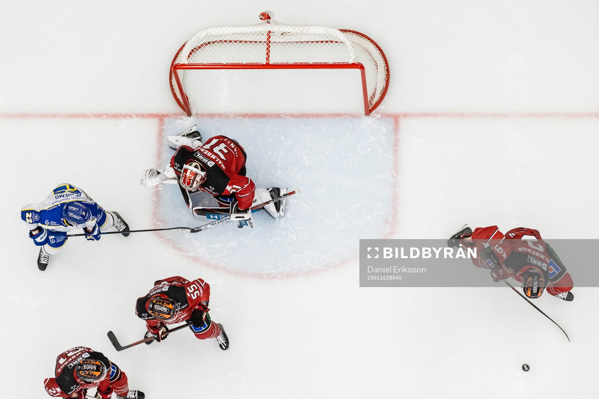 Örebros målvakt Jonas Arntzen och Leksands Lukas Vejdemo