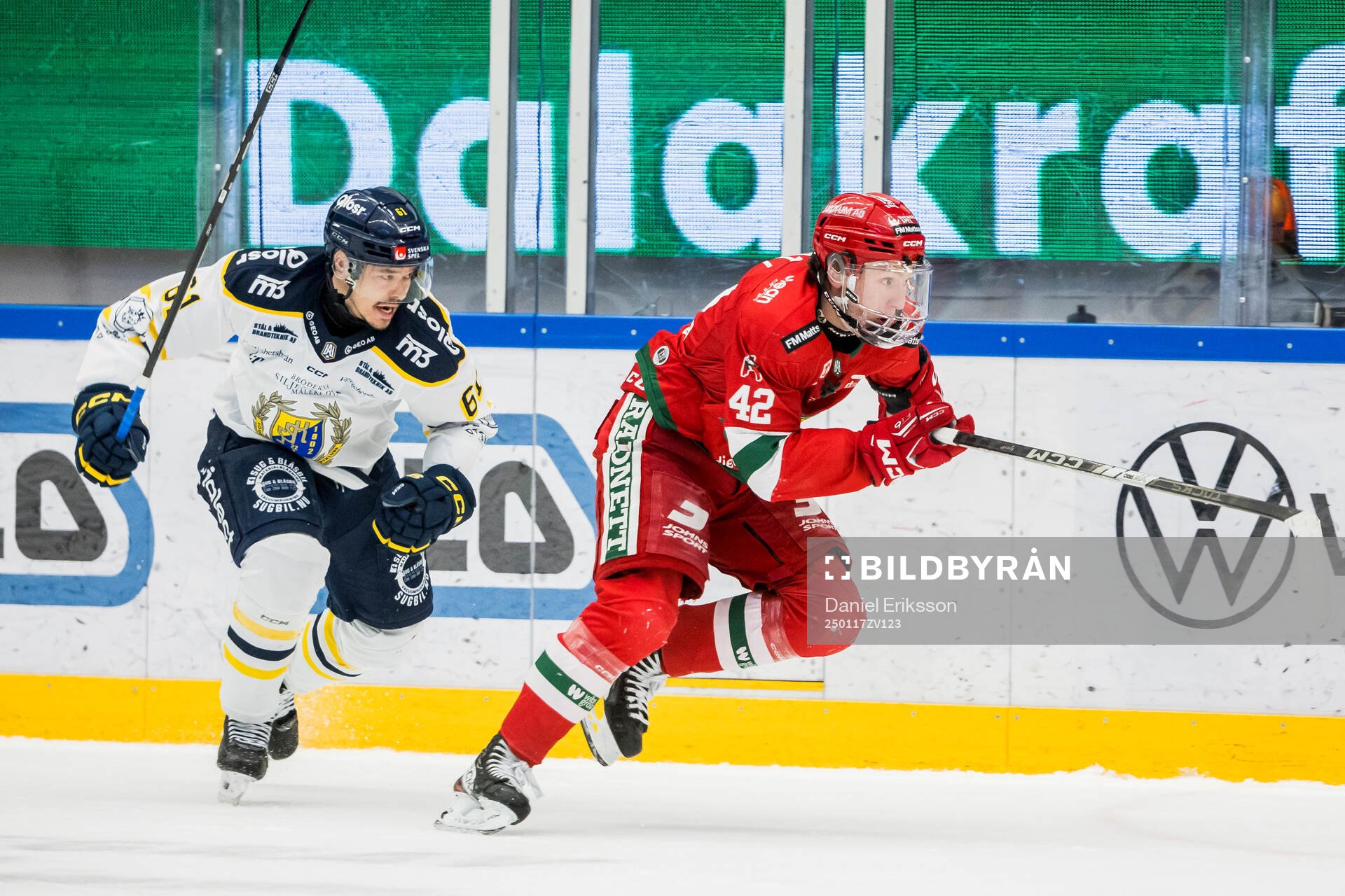 Södertäljes Miikka Pitkänen och Moras Kalle Kratz