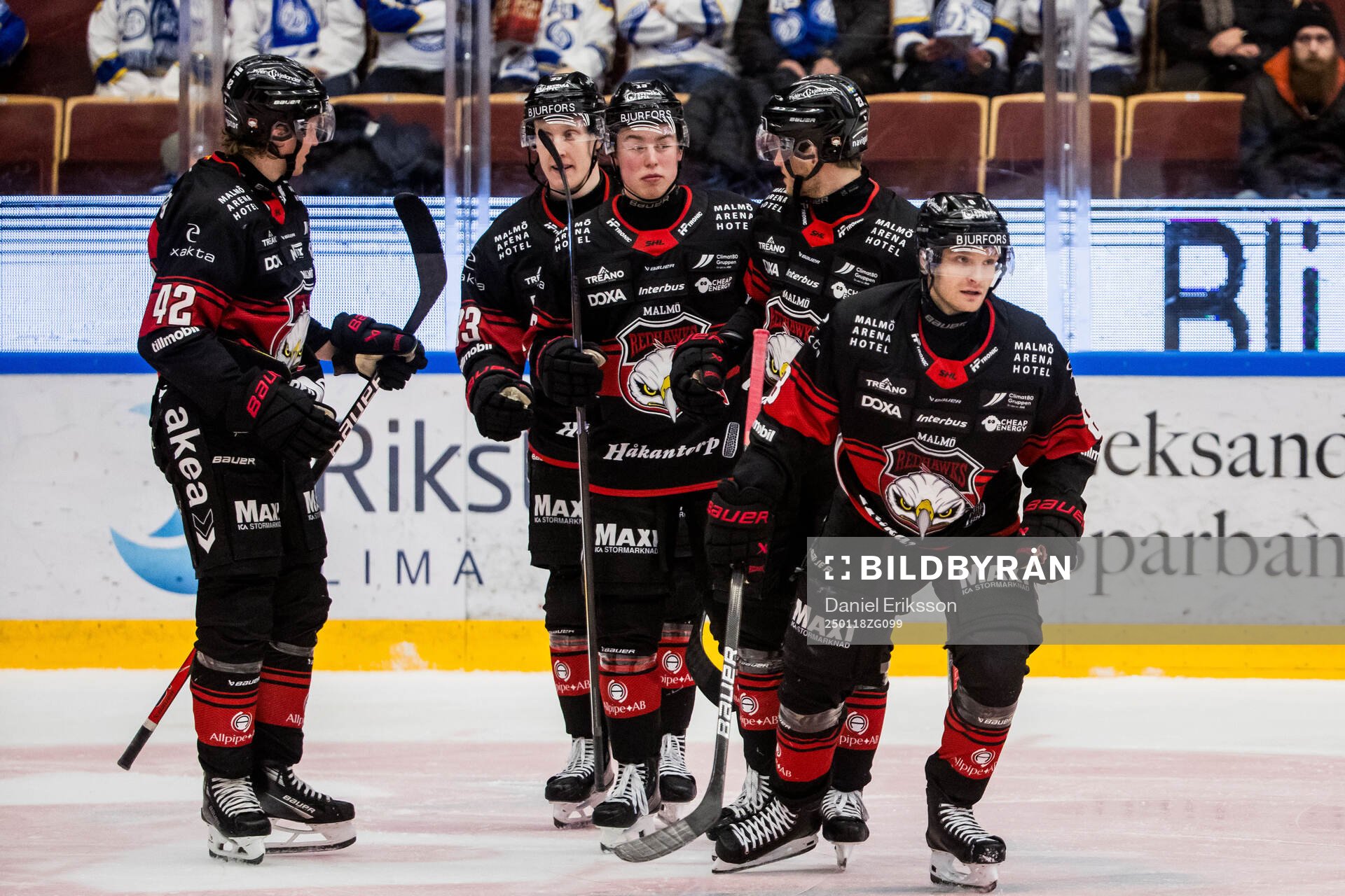 Malmö Redhawks Johan Olofsson jublar
