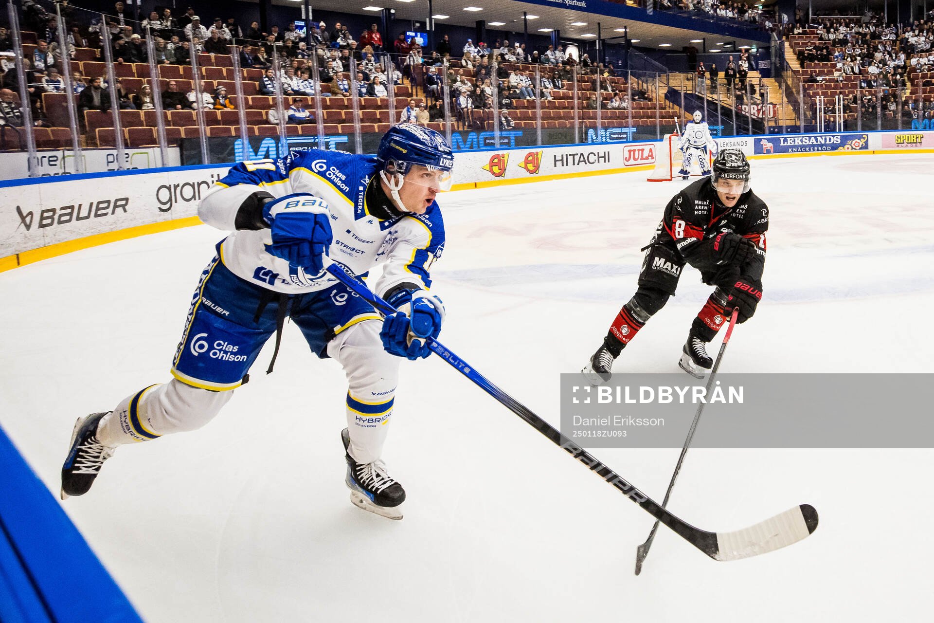 Leksands Martin Karlsson och Malmö Redhawks Johan Olofsson