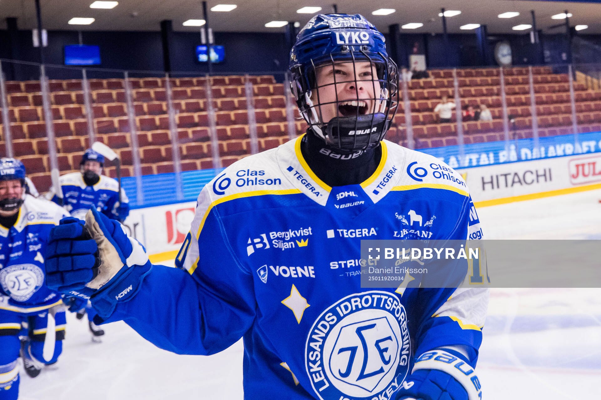 Leksands Kiira Yrjänen jublar