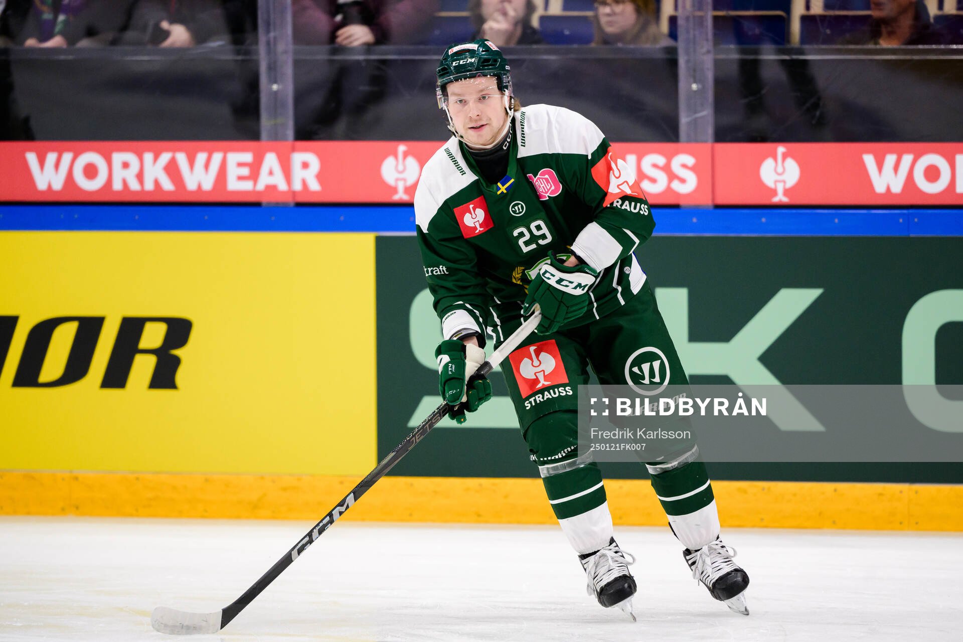 Oscar Steen of Färjestad