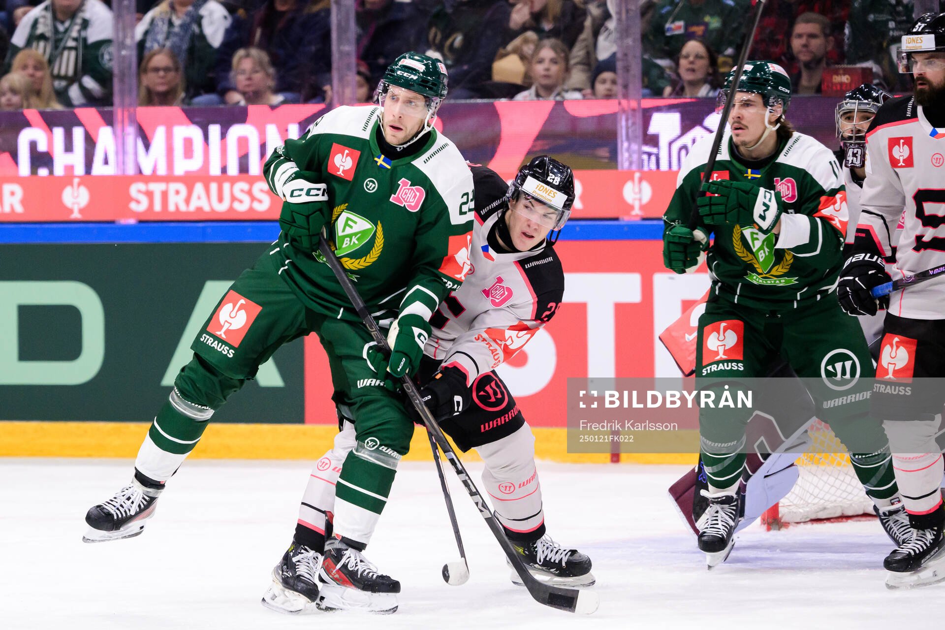Per Åslund of Färjestad  and Nino Tomov of Sparta Prague