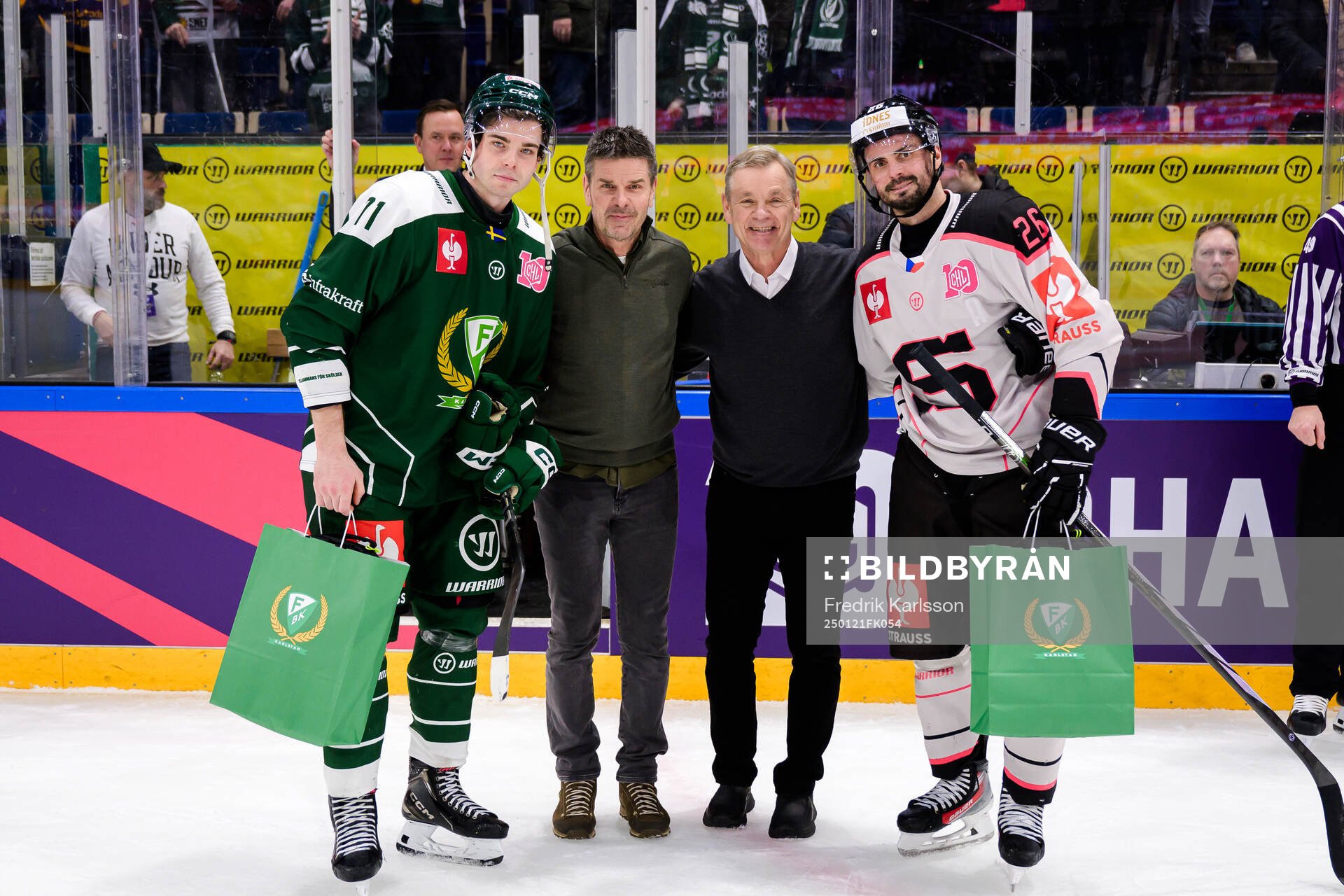 Viktor Lodin of Färjestad  and Michal Repik of Sparta