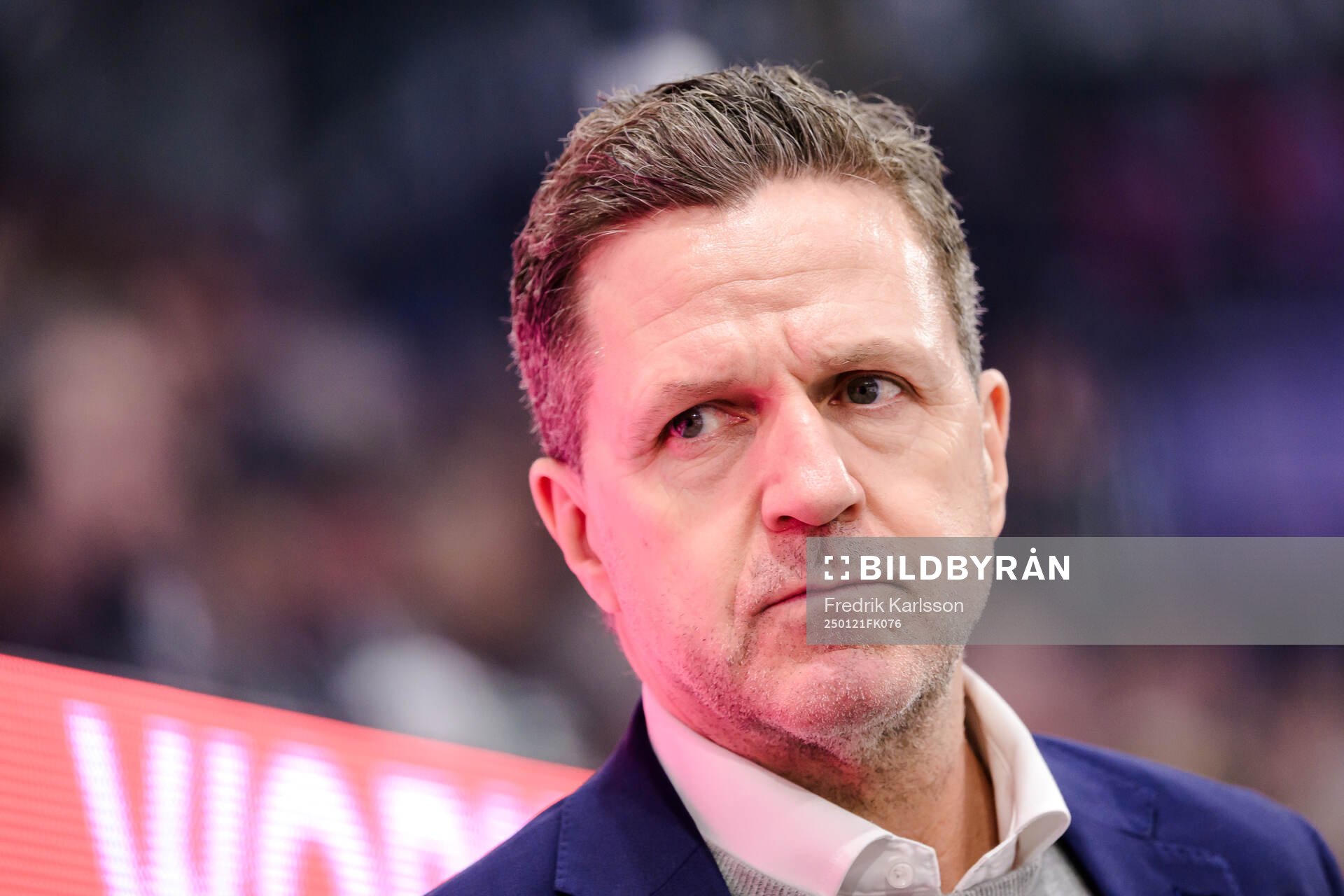 assistant coach Thomas Rhodin  of Färjestad