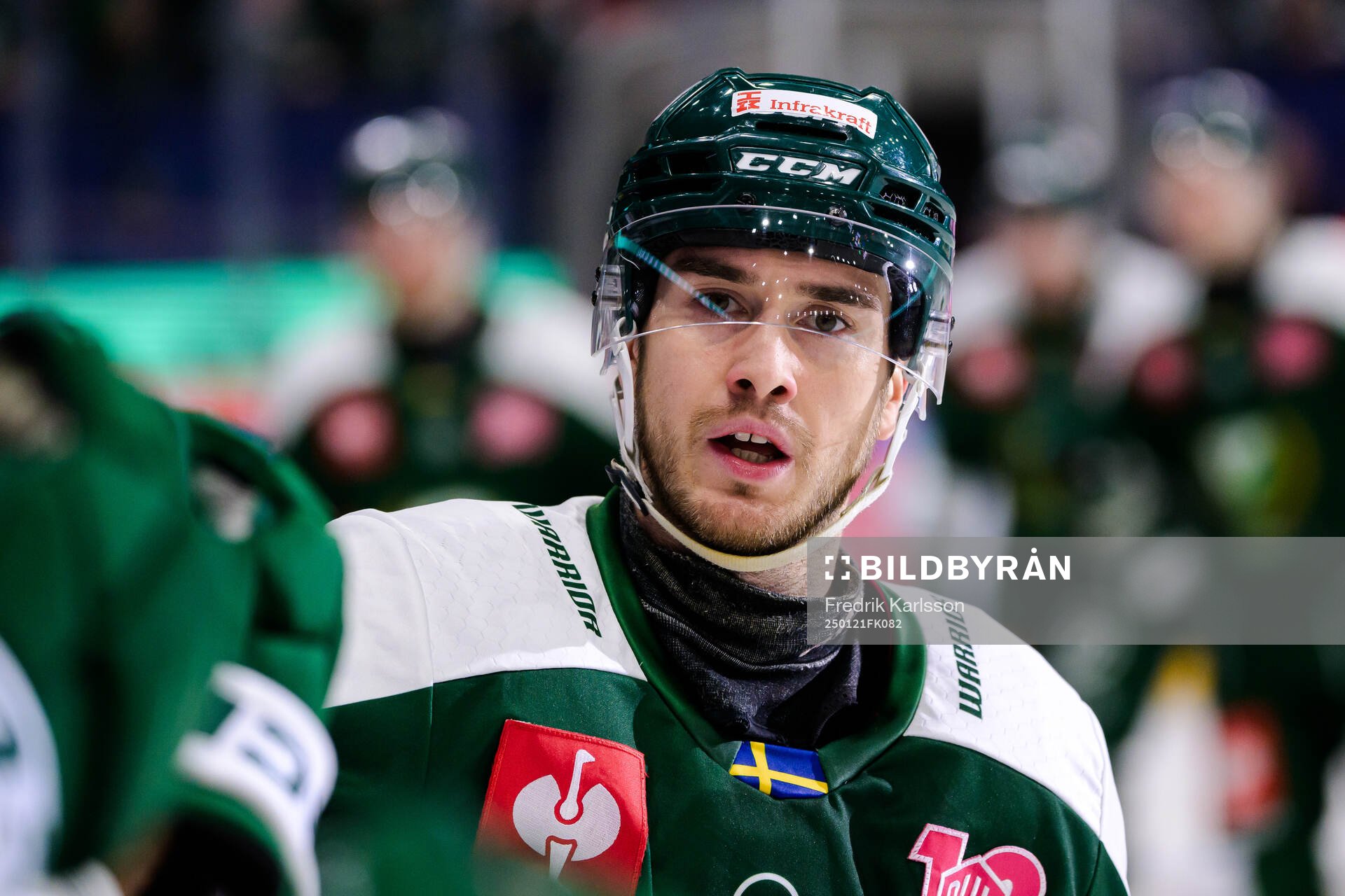 Michael Lindqvist of Färjestad  celebrates