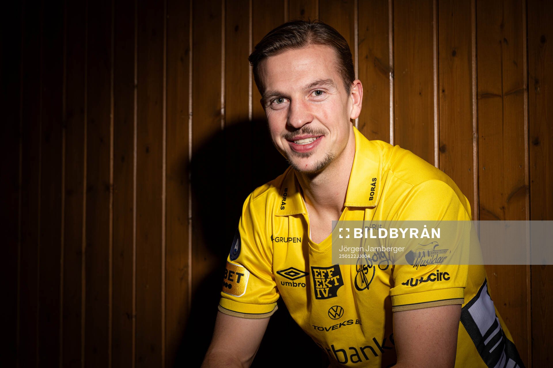 Elfsborgs nyförvärv Simon Olsson poserar för fotografering den 22 januari 2025 i Borås. 