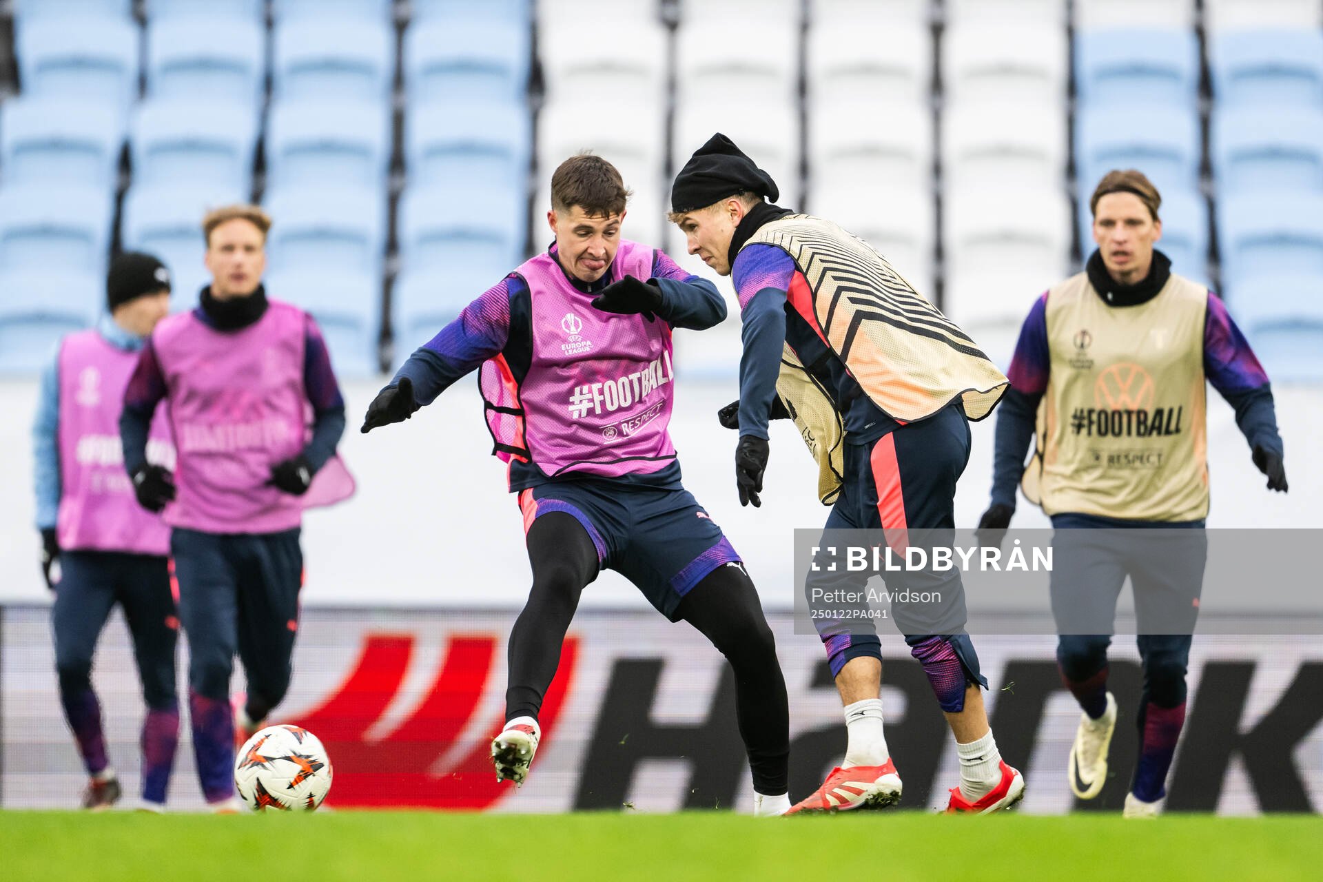 Lasse Berg Johnsen and Hugo Bolin of Malmö FF