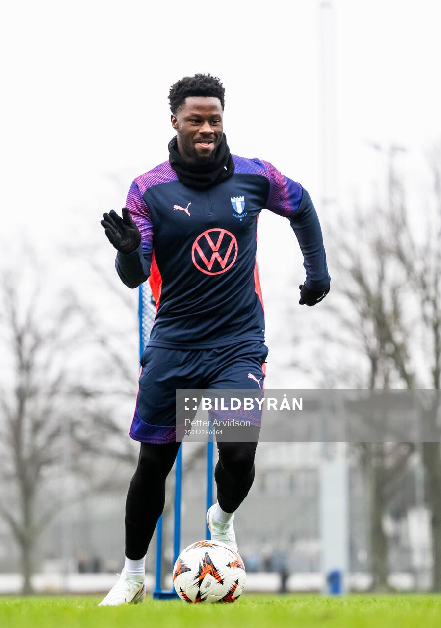 Emmanuel Ekong of Malmö FF