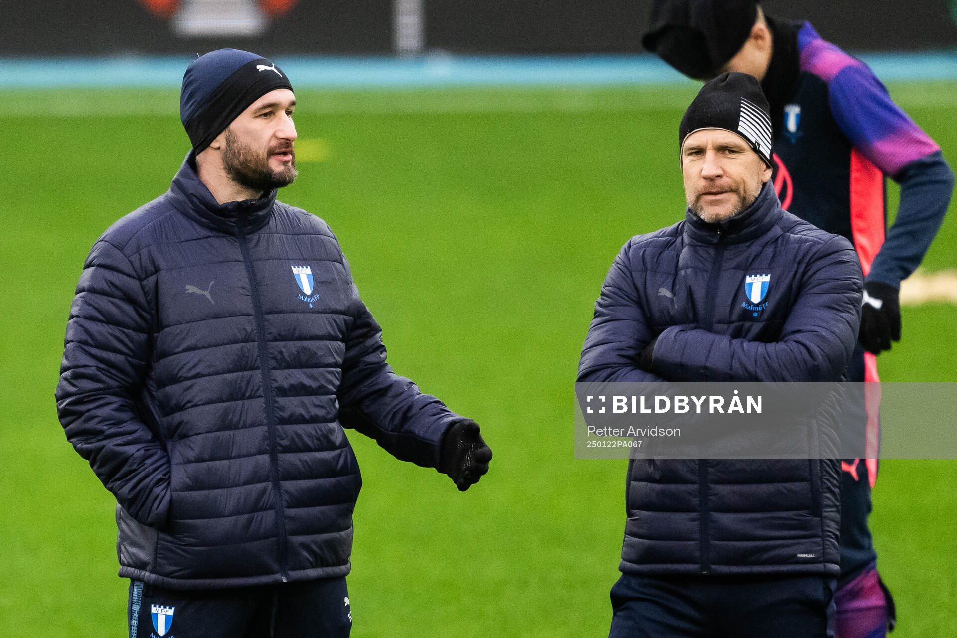 Anes Mravac and head coach Henrik Rydström of Malmö FF