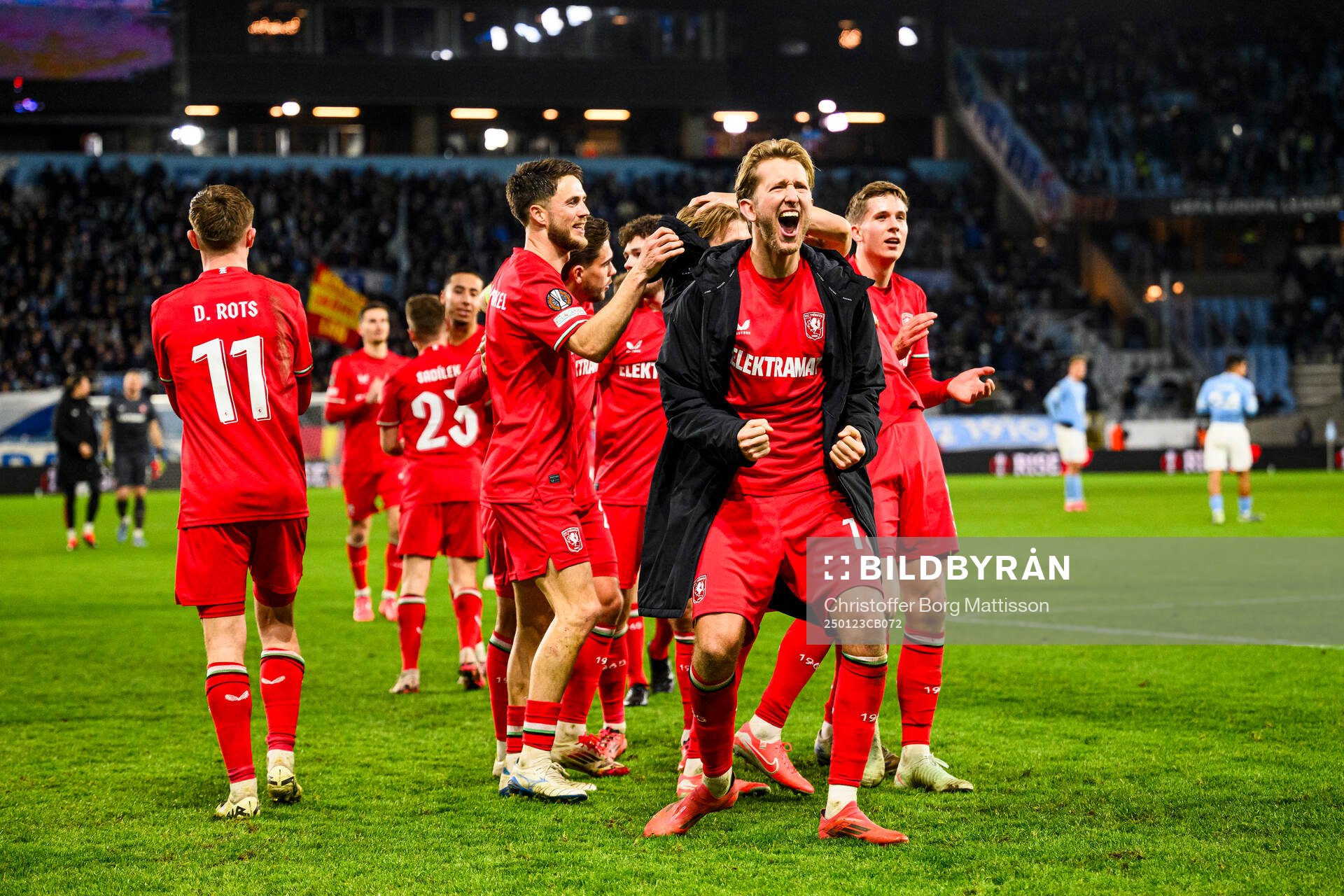 Michel Vlap of Twente celebrates