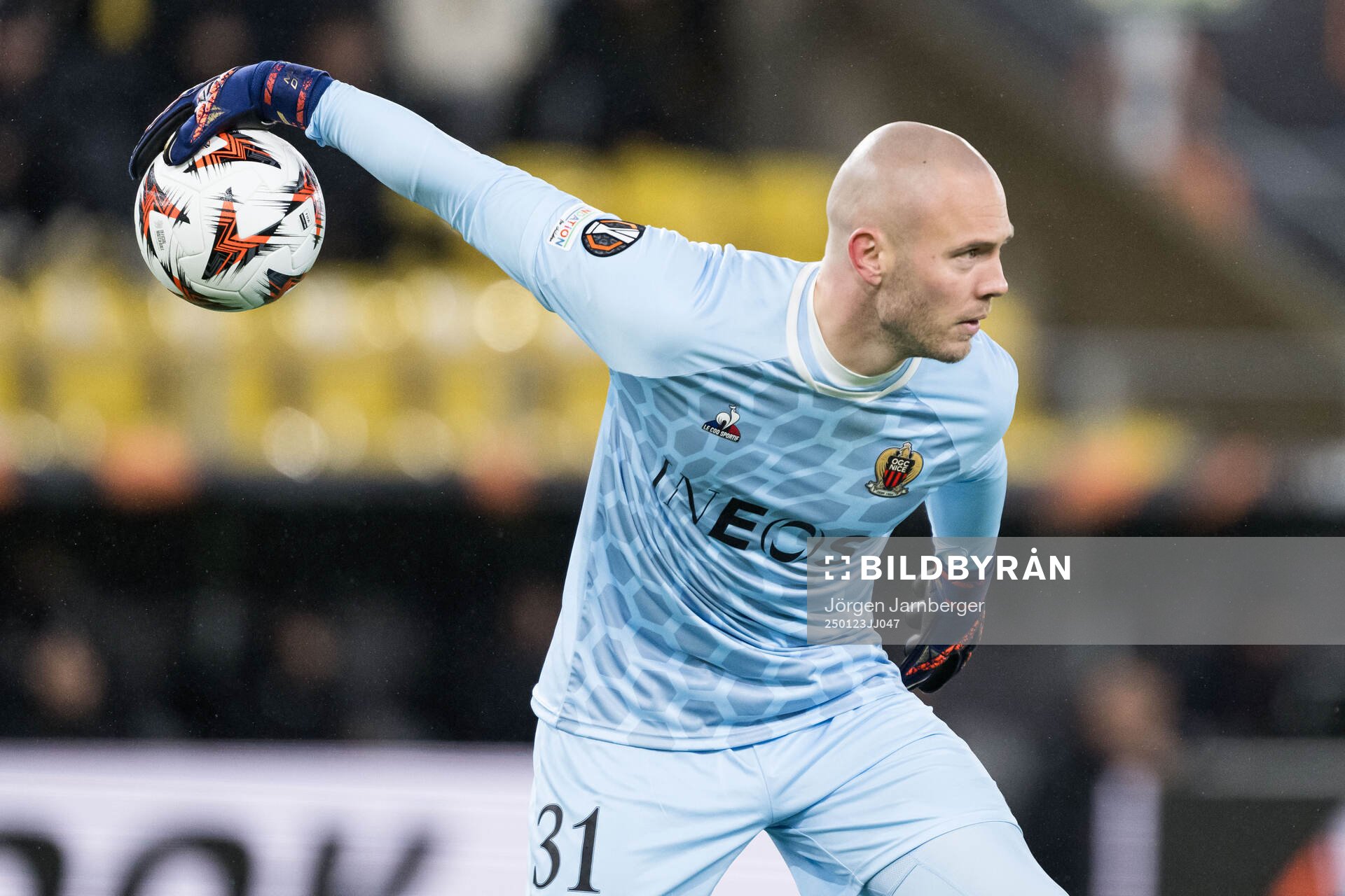 Goalkeeper Maxime Dupé of Nice