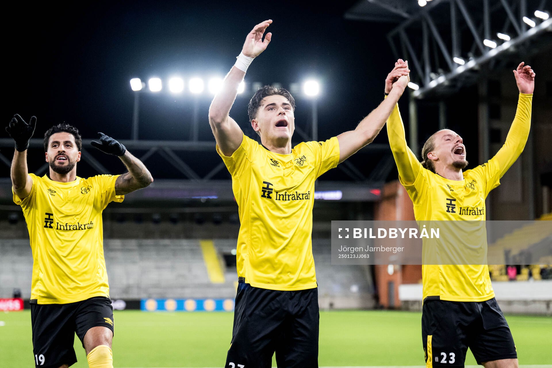 Rami Kaib, Besfort Zeneli and Niklas Hult of Elfsborg