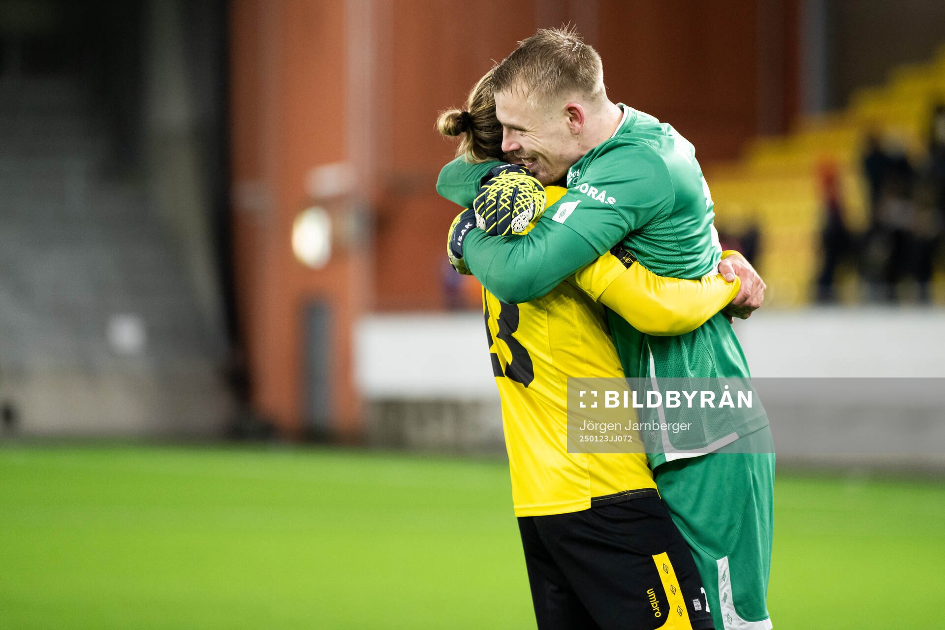Niklas Hult and goalkeeper Isak Pettersson of Elfsborg