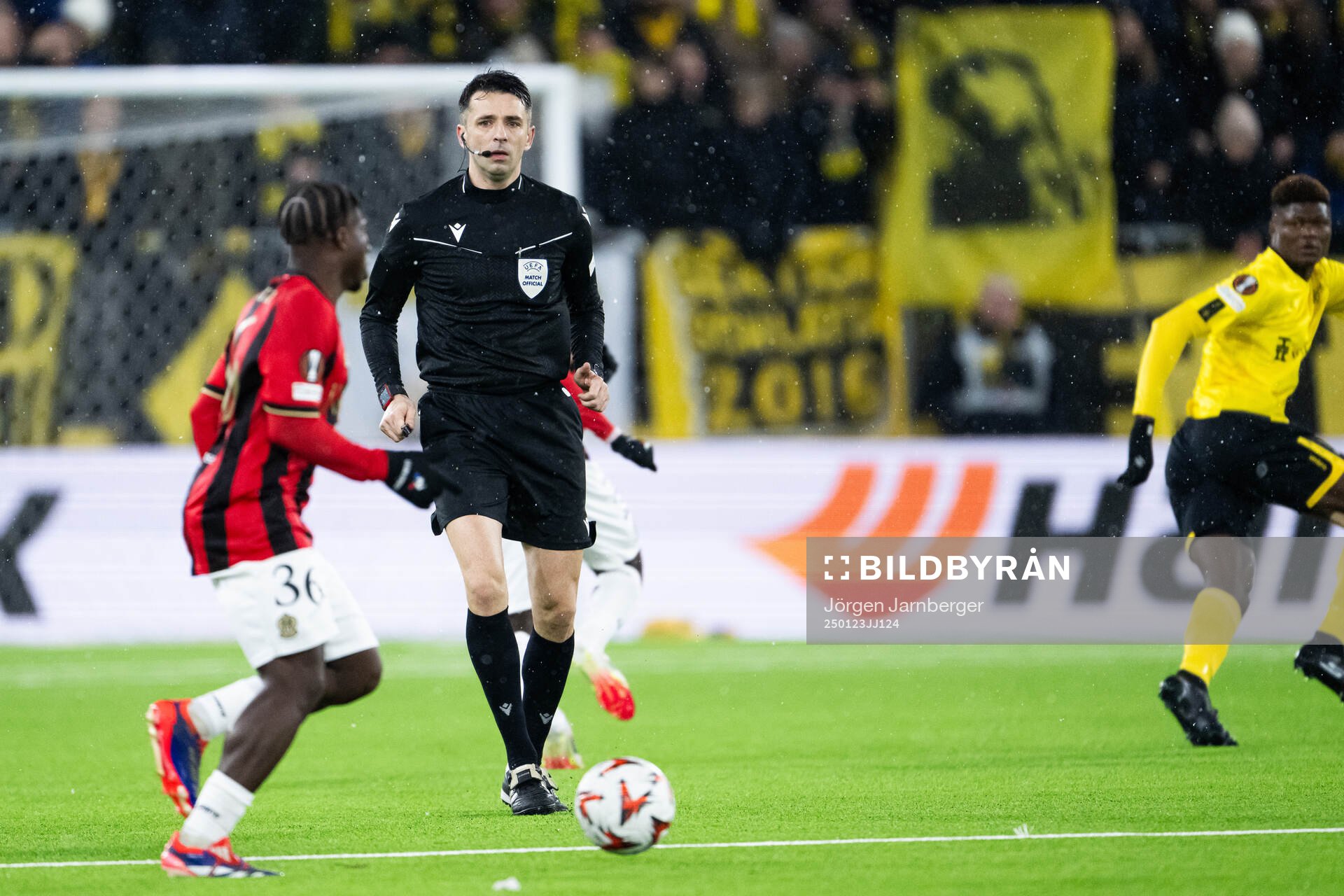 Referee Igor Pajac