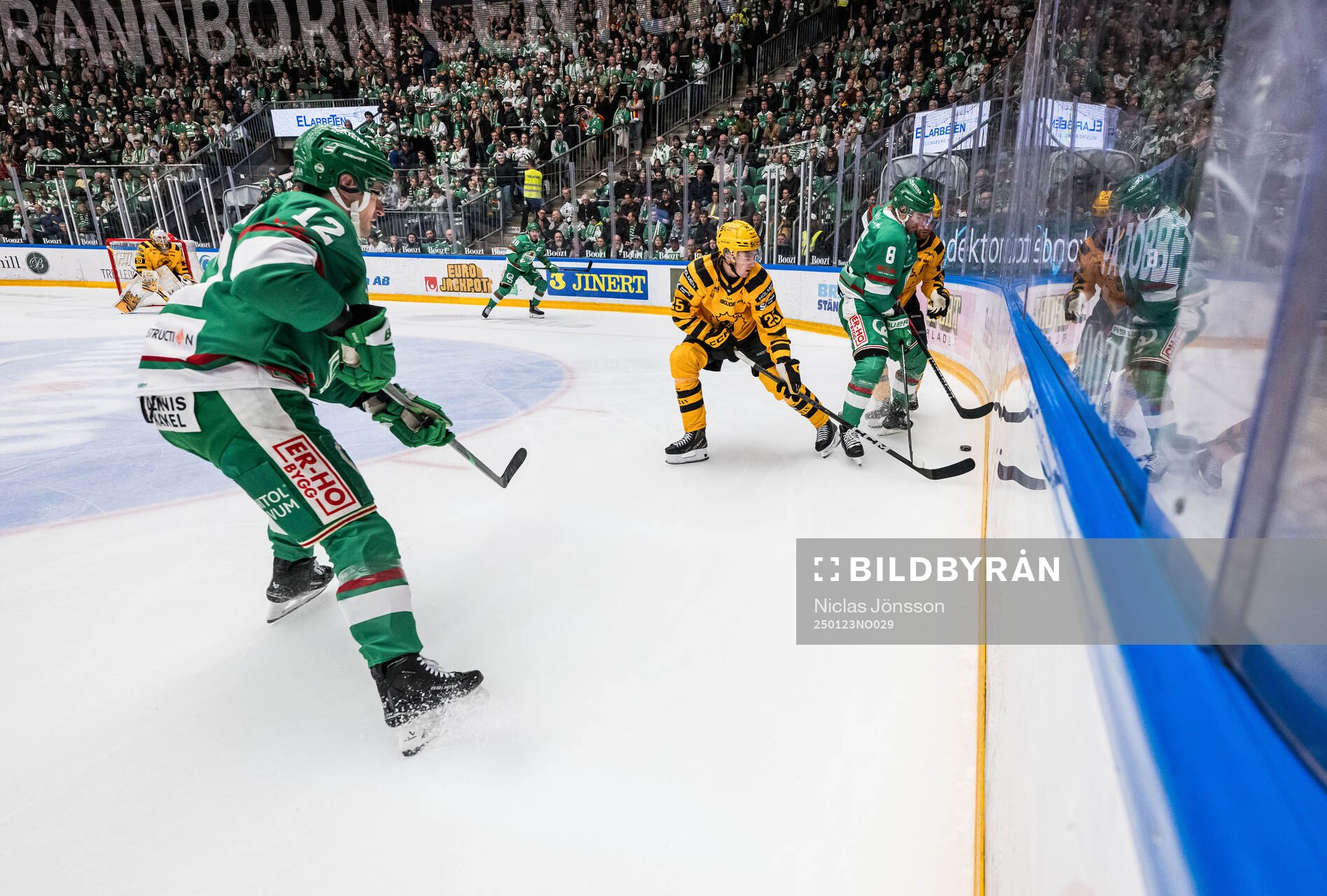 Skellefteås Oscar Lindberg och Rögles Linus Sandin