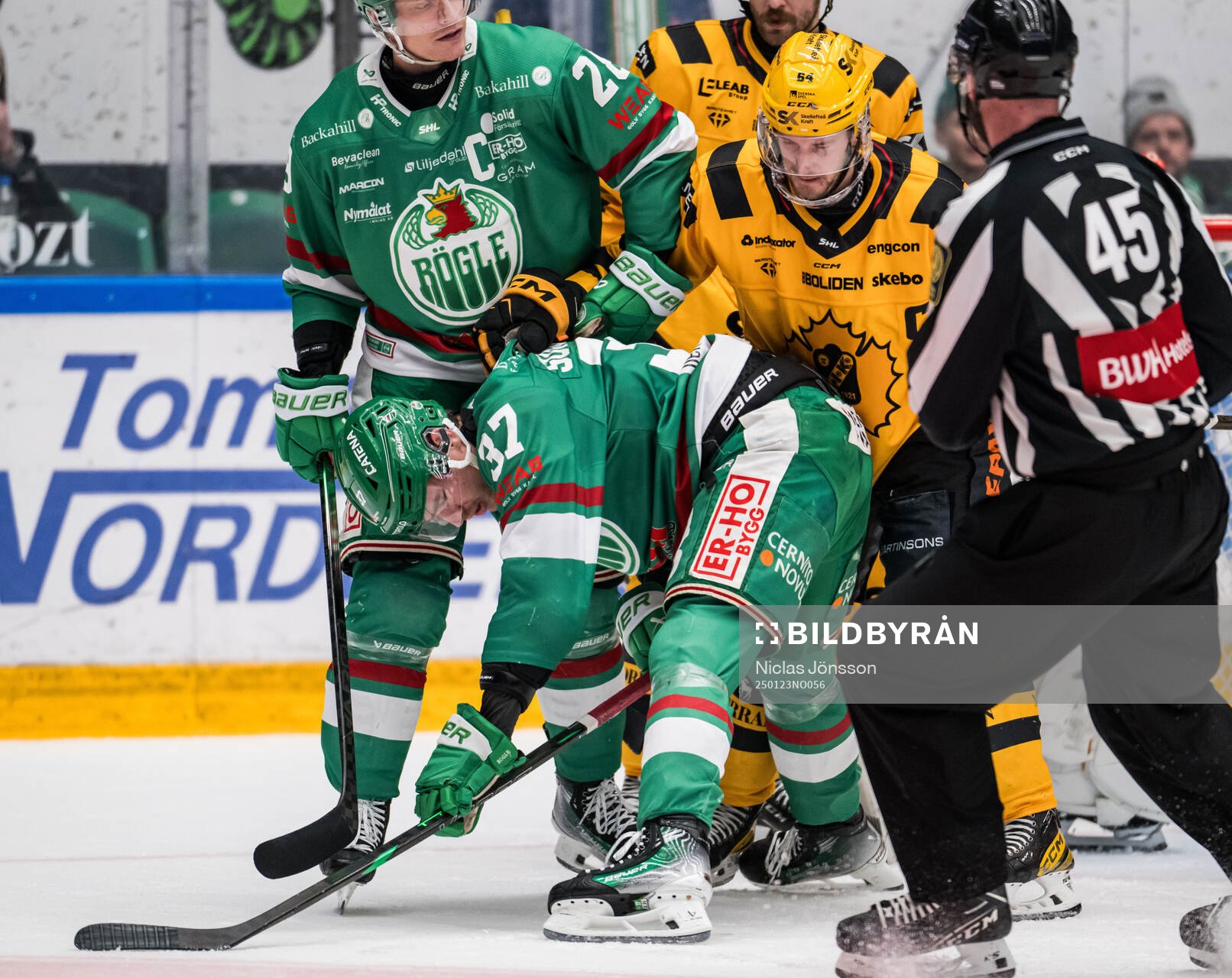 Rögles Albin Sundsvik och Skellefteås Jonathan Pudas