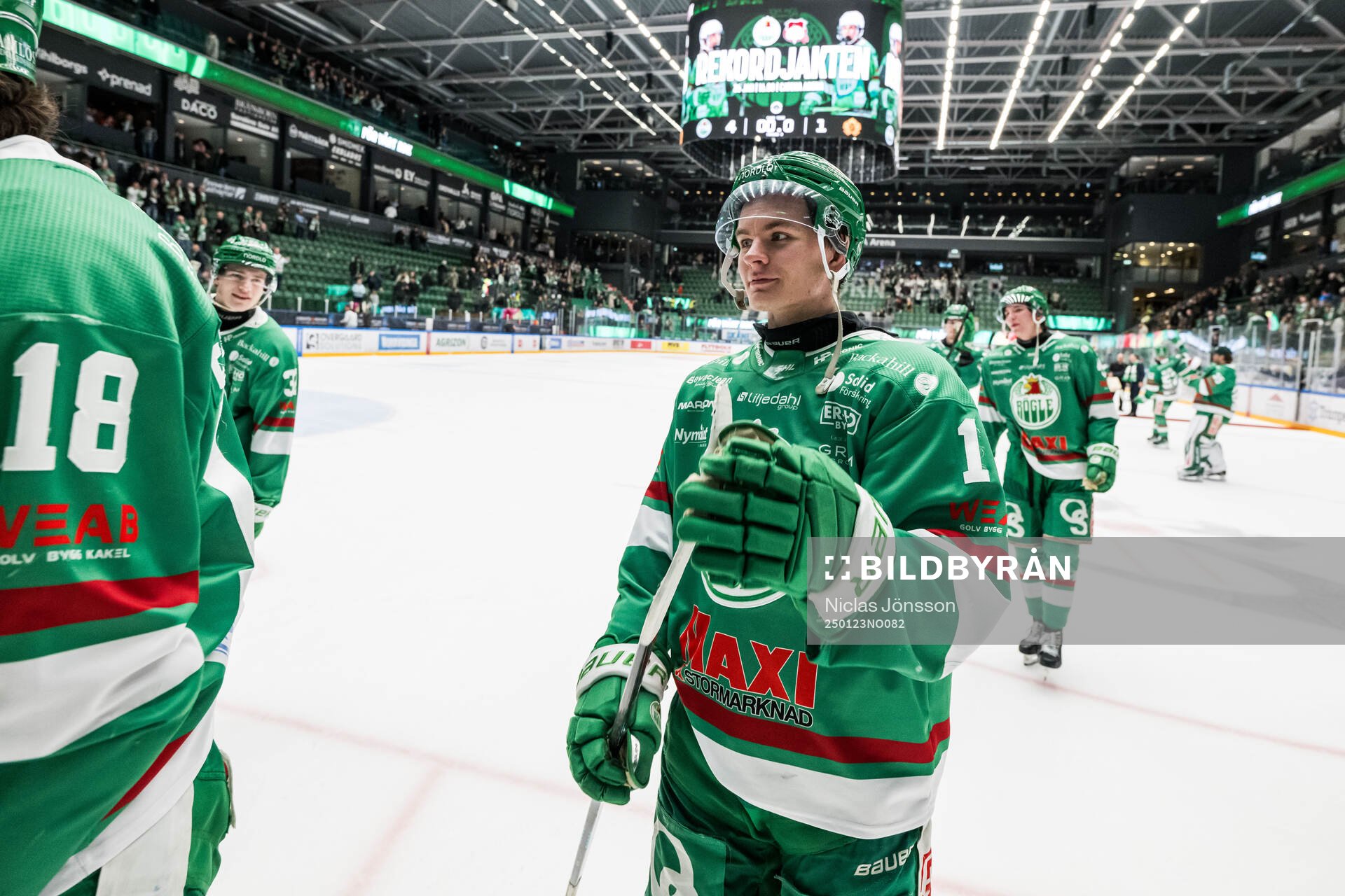Rögles Max Karlsson jublar