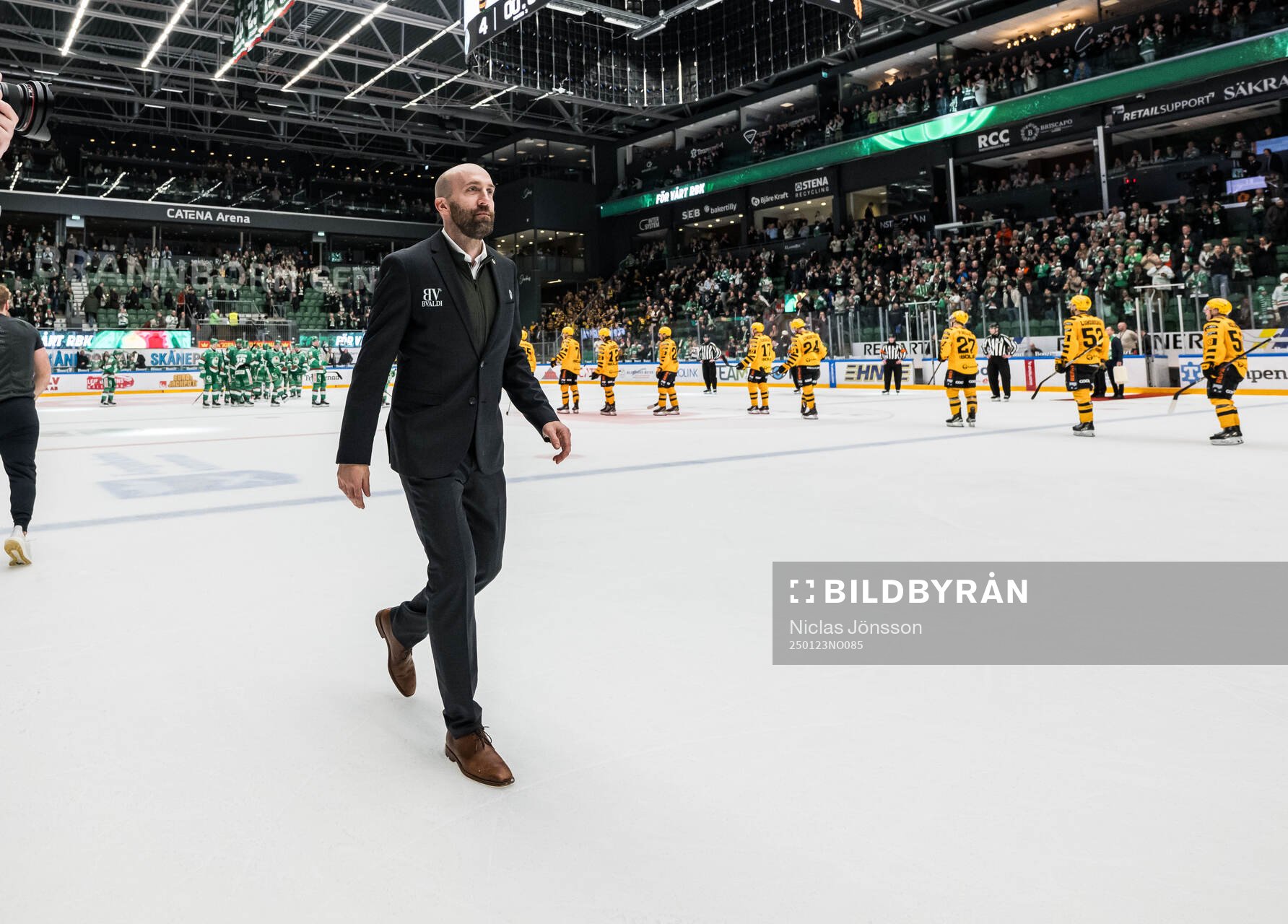 Rögles assisterande tränare Taylor Matson