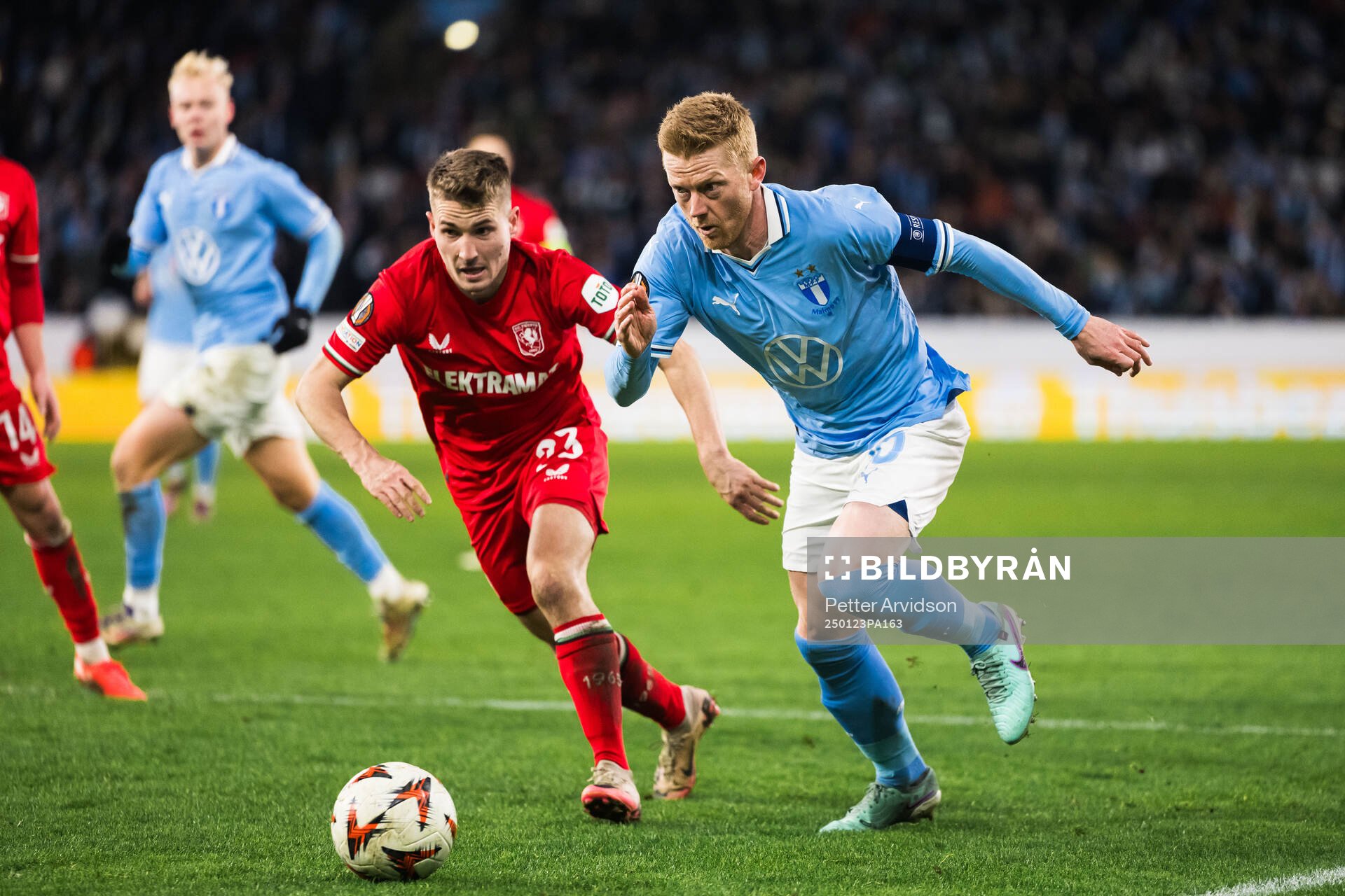 Michal Sadilek of Twente and Anders Christiansen of Malmö