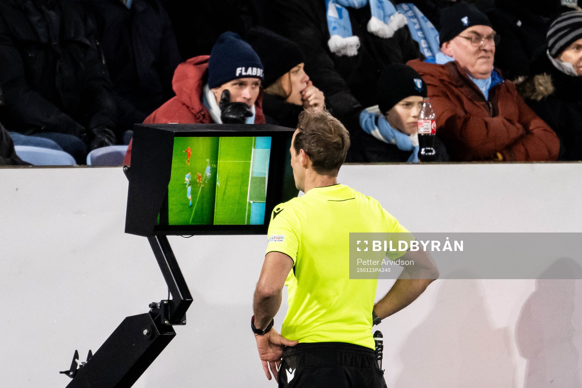 Referee Sascha Stegemann at a VAR situation