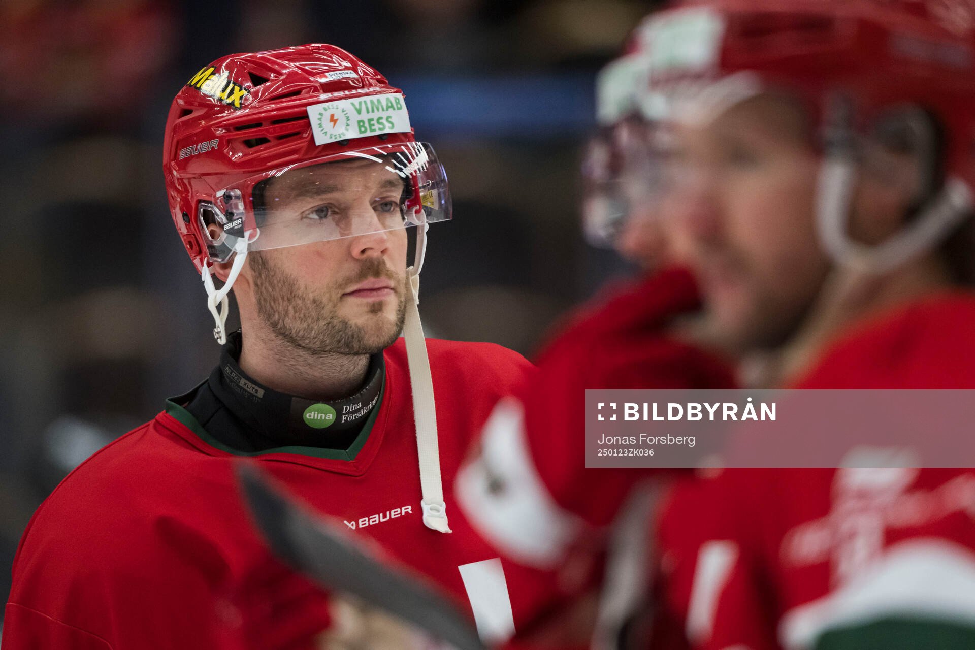 Modos David Rundblad innan ishockeymatchen i SHL mellan