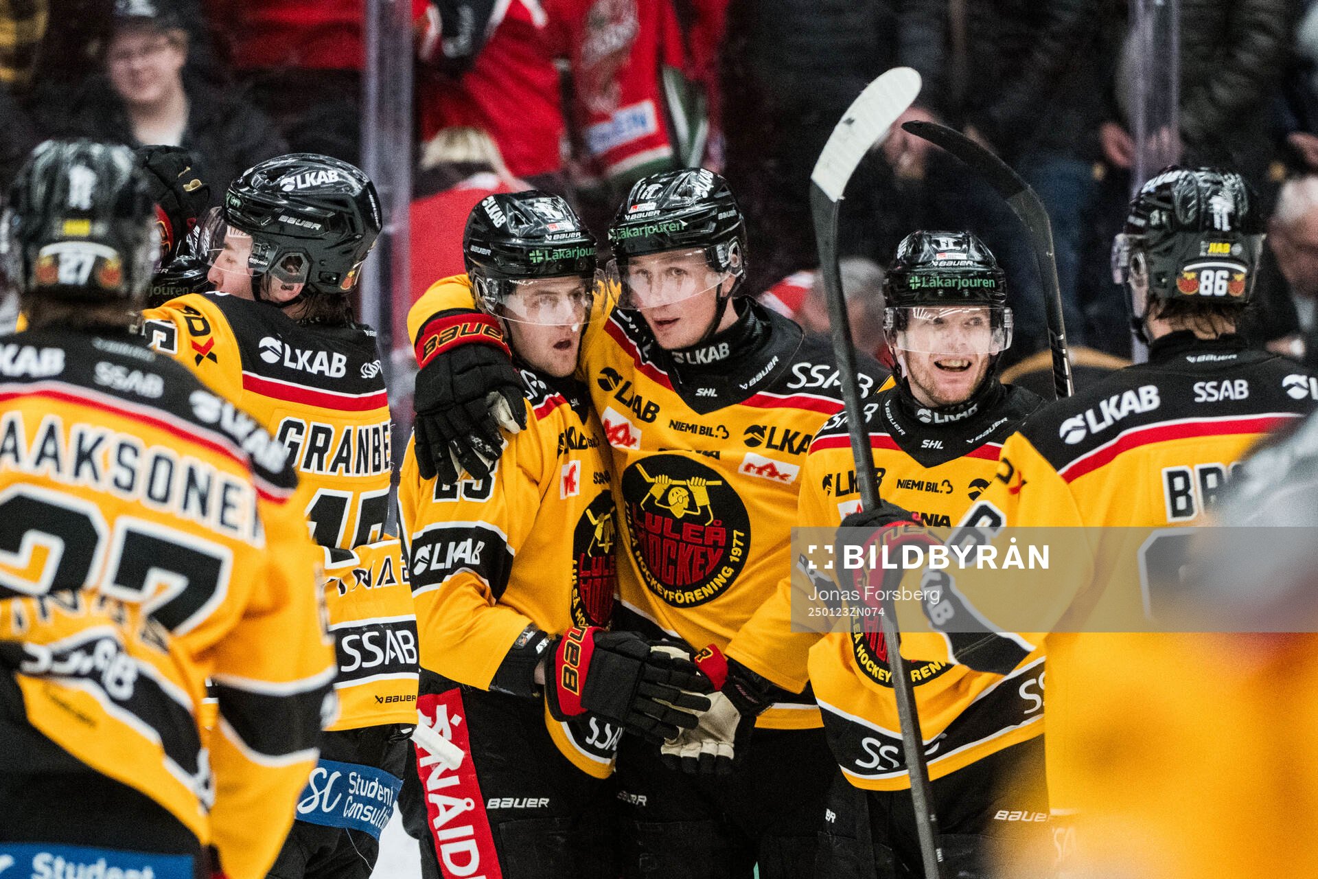 Luleås spelare jublar