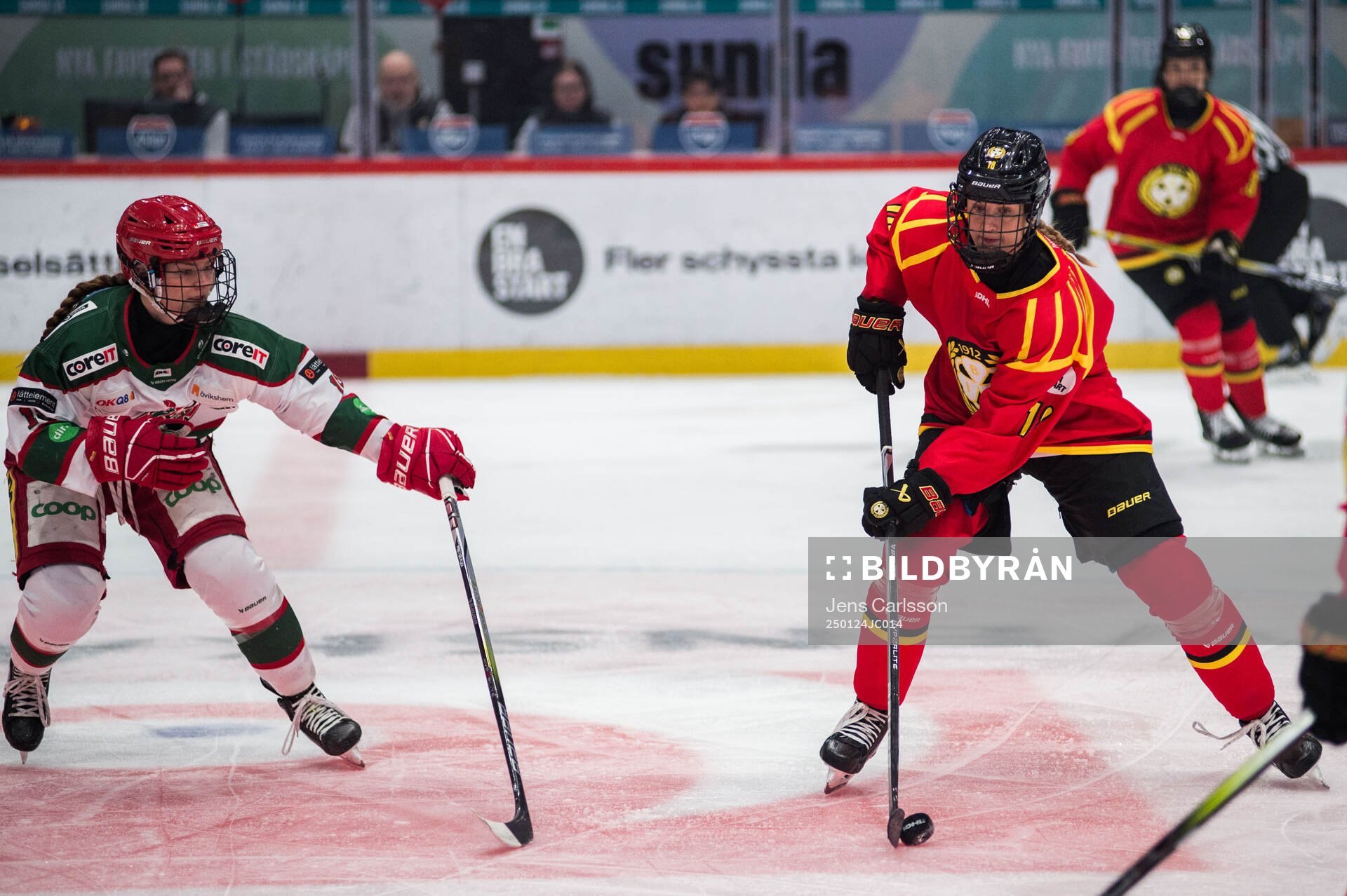 Modos Lauren Bellefontaine och Brynäs Jenniina Nylund