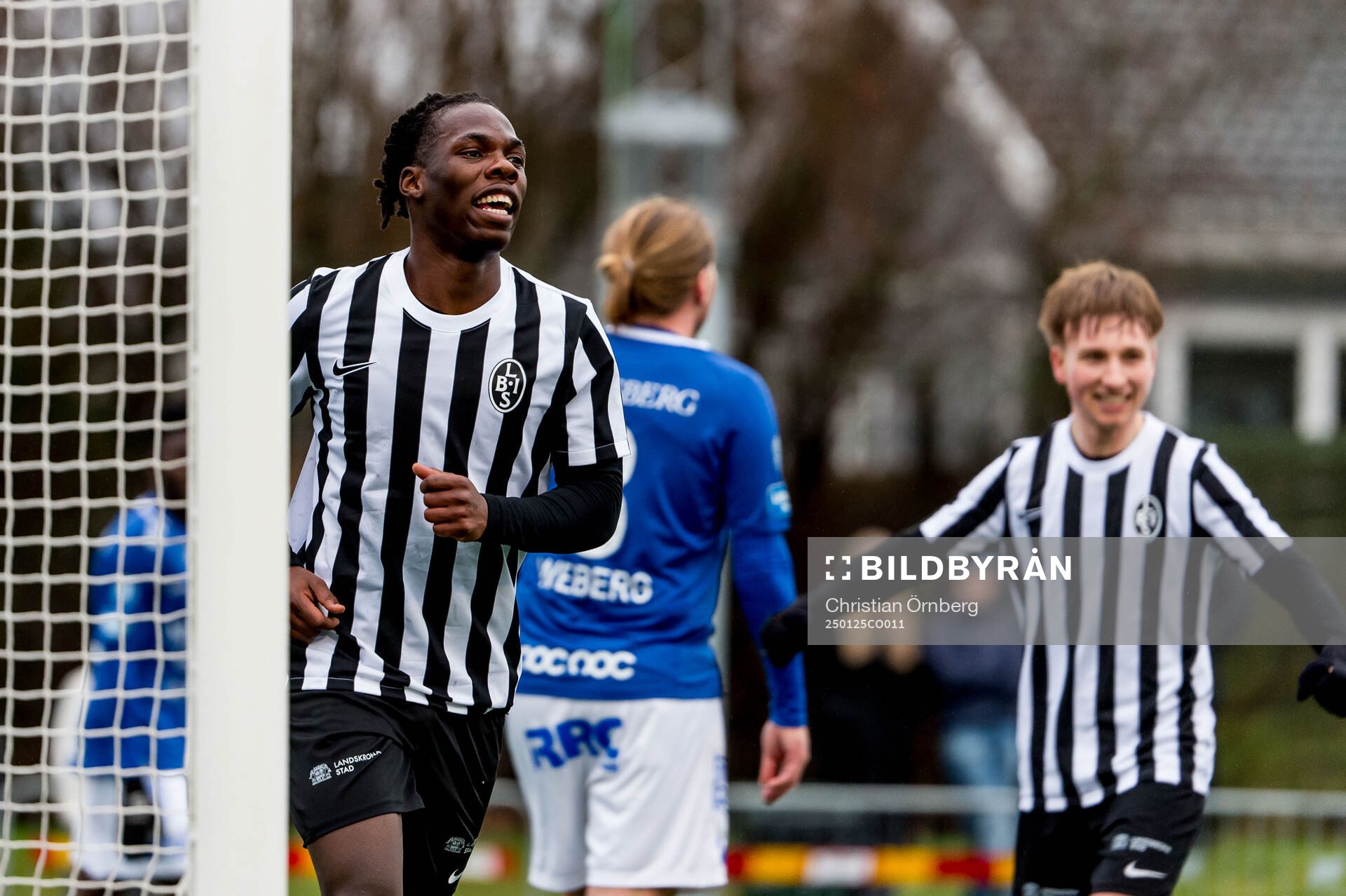Landskronas Xavier Odhiambo jublar
