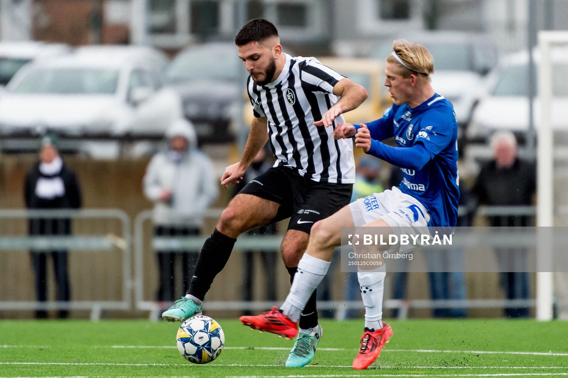 Landskronas Edi Sylisufaj och Trelleborgs Loke Mattsson