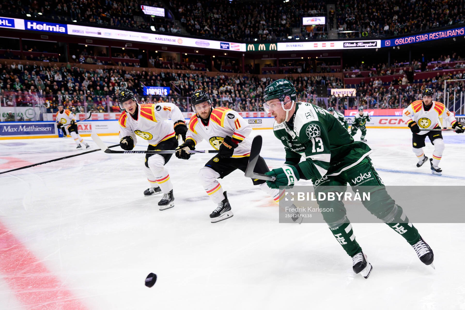 Brynäs Jordan Schroeder och Färjestads Joel Kellman