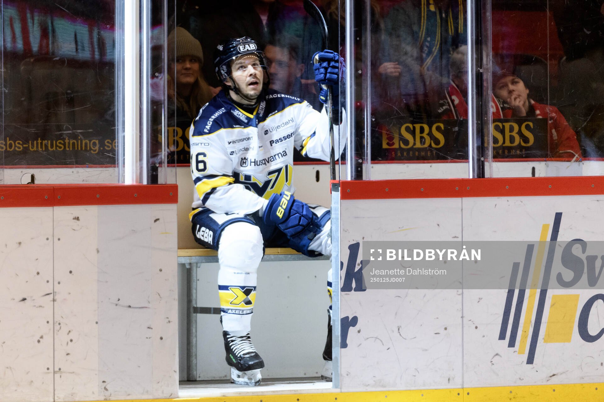 HV71s Tanner Kero i utvisningsbåset