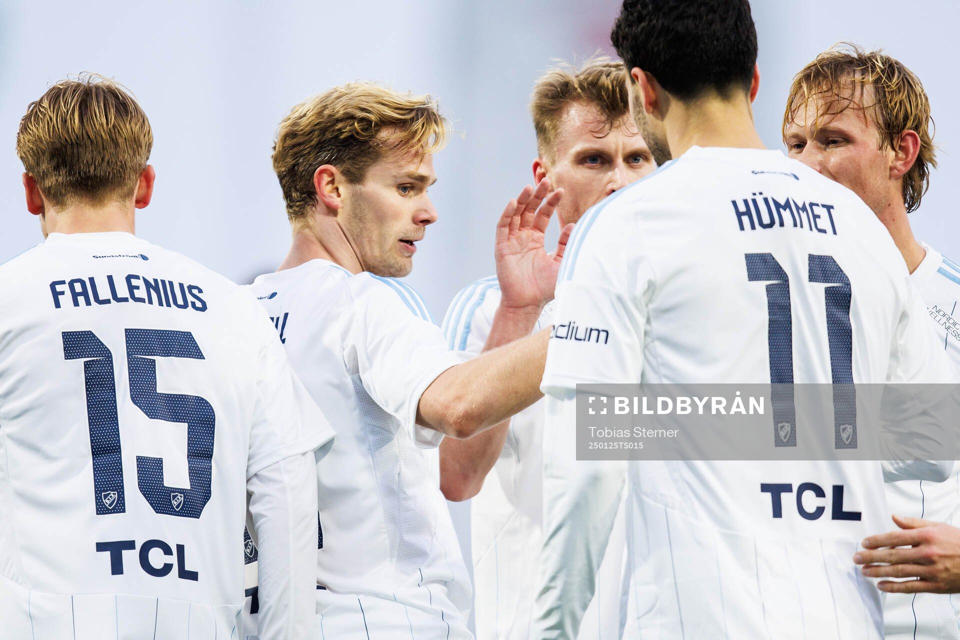 Djurgårdens Hampus Finndell jublar 2-3