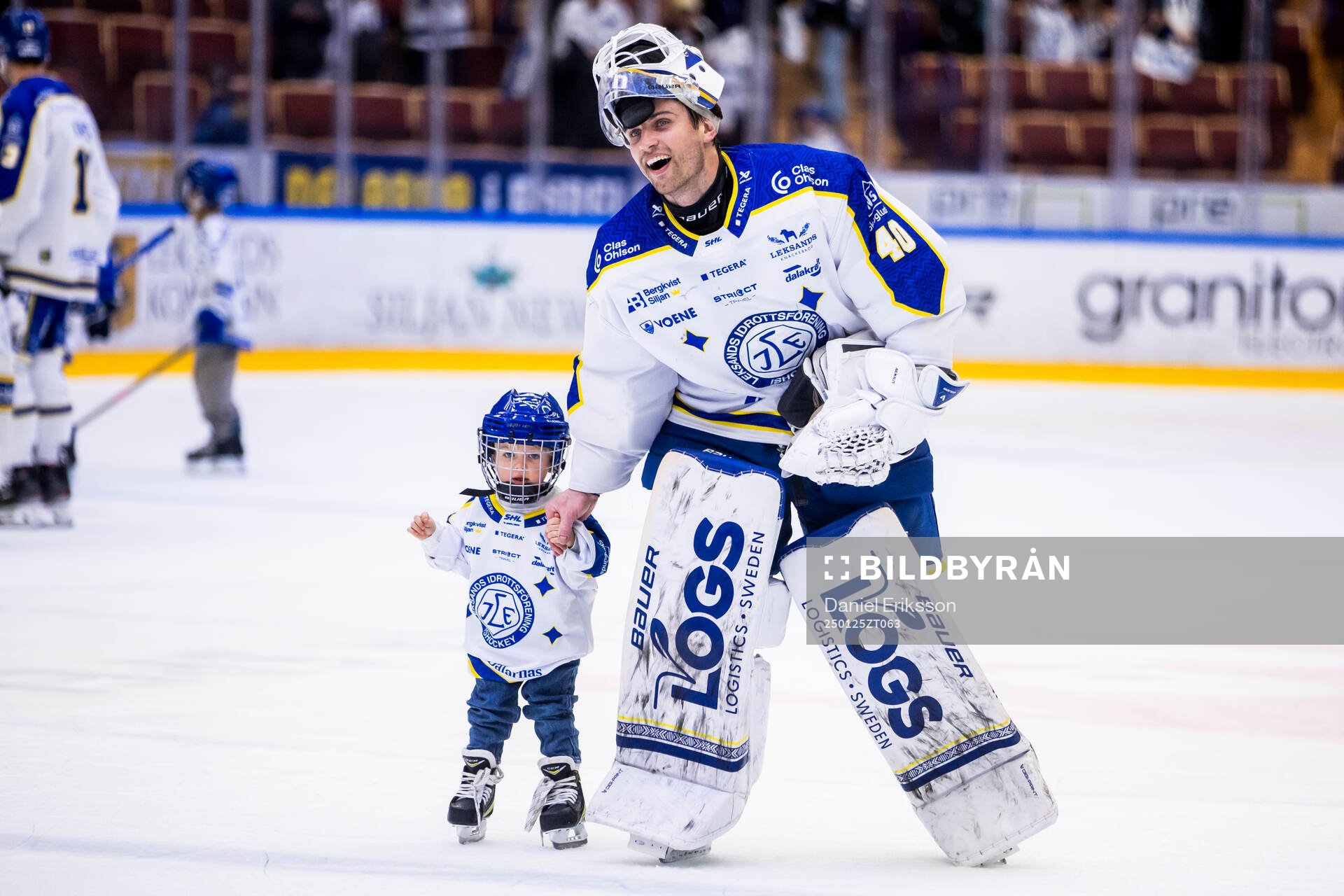Leksands målvakt Mantas Armalis jublar